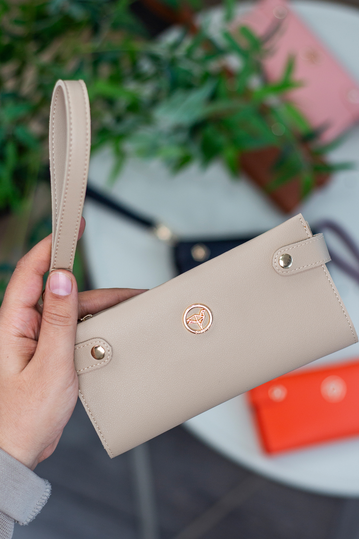 Garbalia  Tiran Bilek Askılı Bozuk Para Bölmeli Bol Kartlıklı Bej Kadın Cüzdanı - Görsel 7