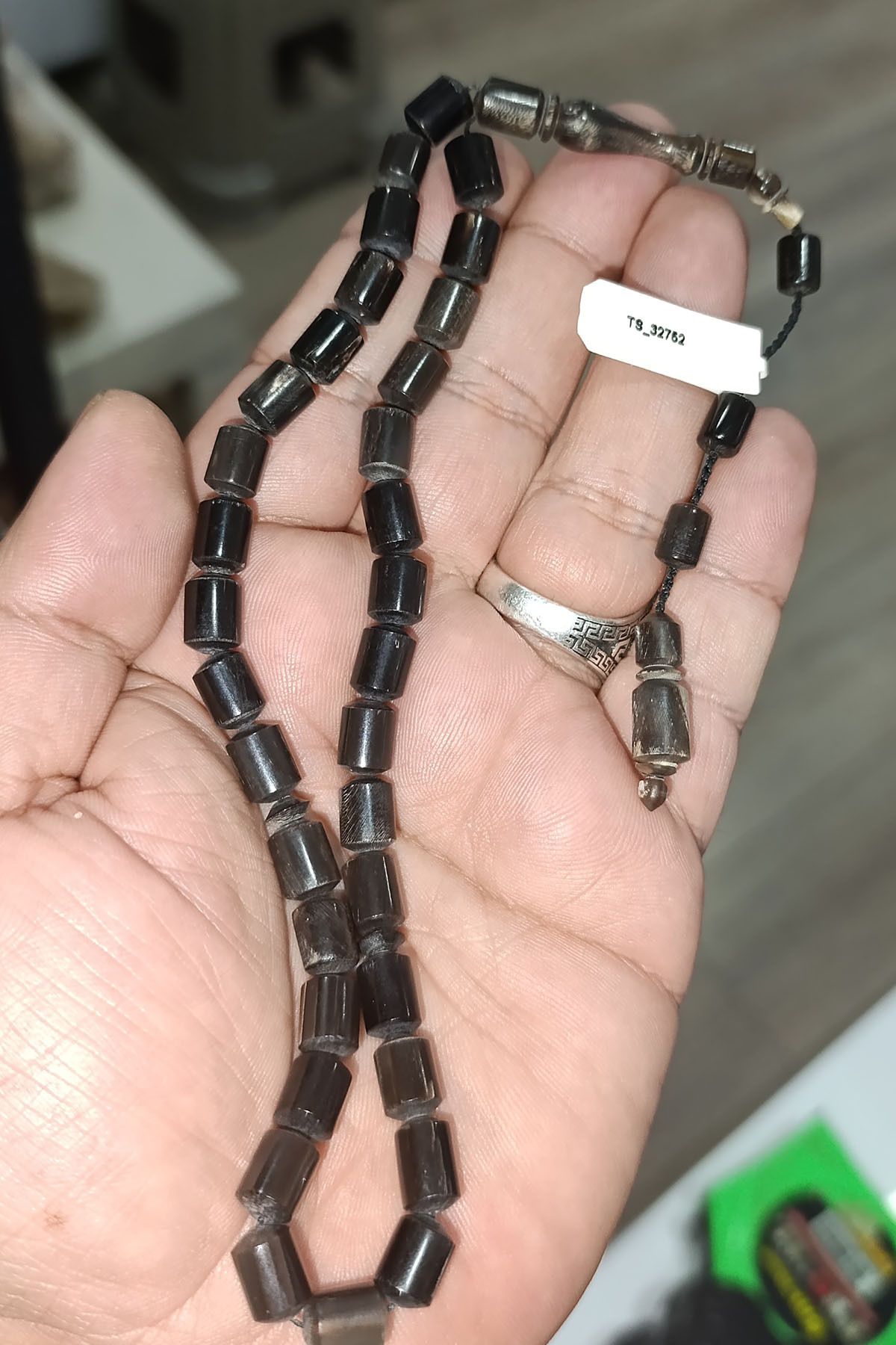 TAŞÇIZADE-Buffalo Horn 7.5 X 9.5 mm Capsule Cut Horn Rosary 3