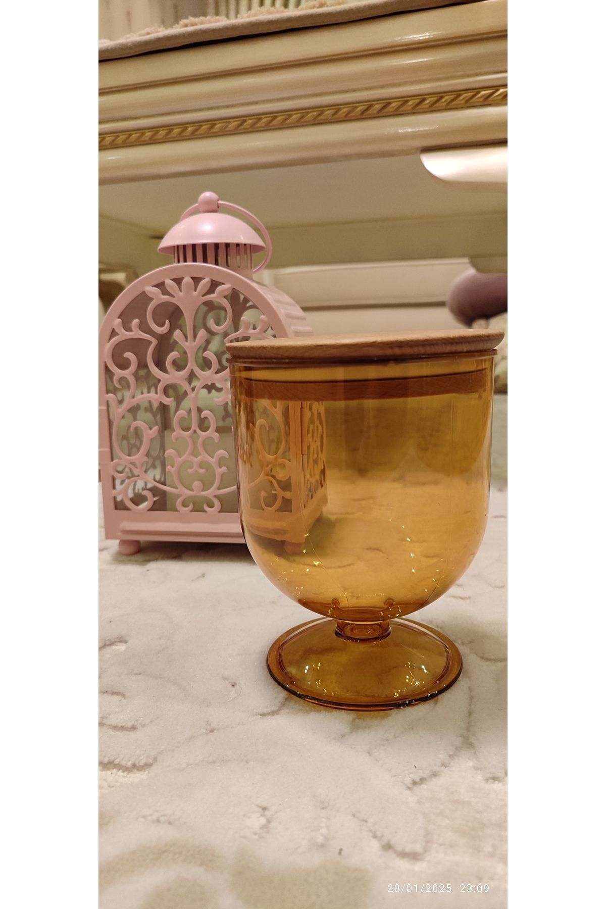 Madame Coco-Marion Wooden Storage Container with Lid 1600 ml 4
