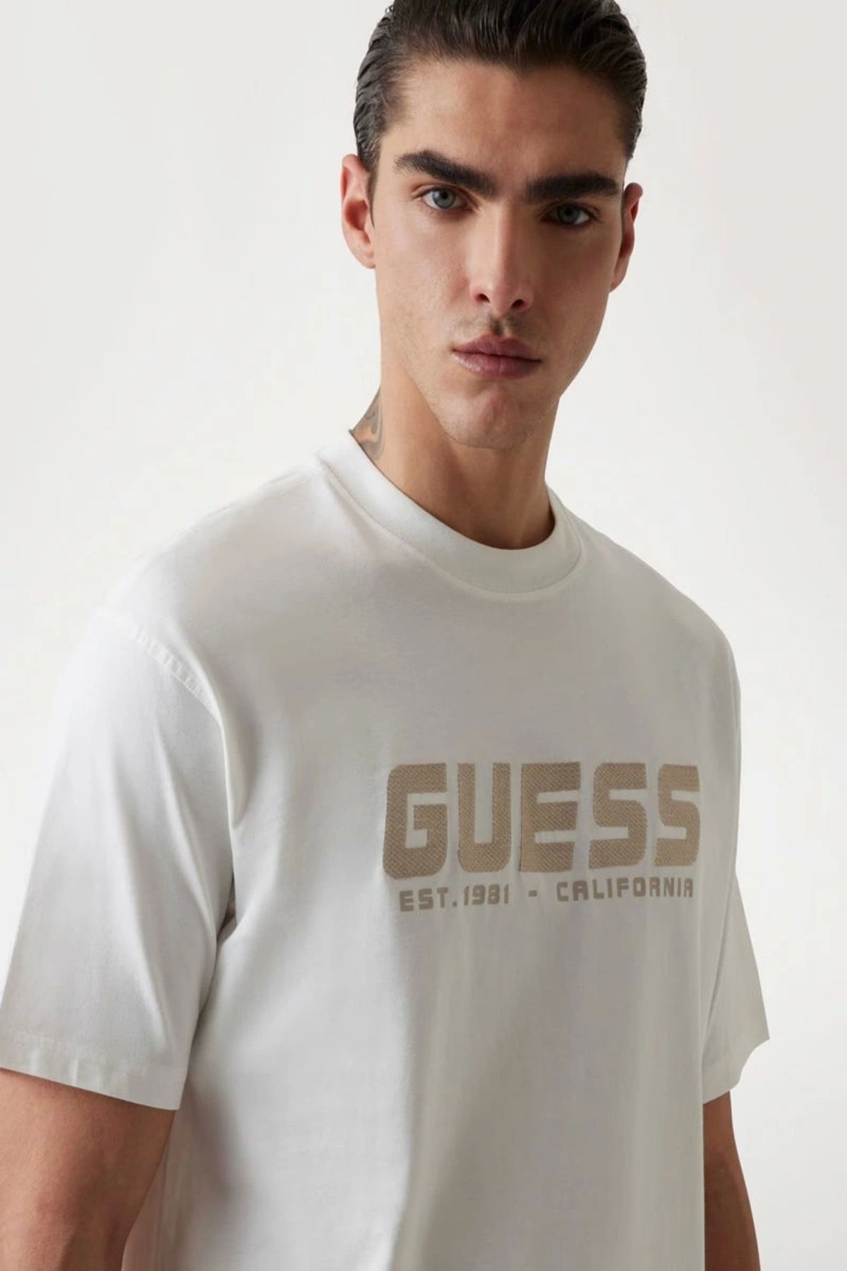 Guess-Suron Cn T-Shirt 5