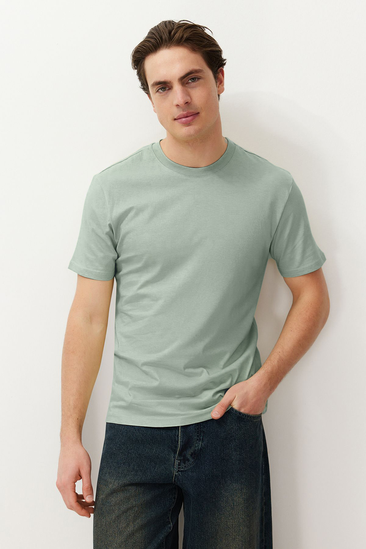Trendyolmilla  Mint-Haki-Kahverengi Slim/Dar Kesim 5'li Paket %100 Tok Kumaş T-shirt TMNAW20TS0243 - Görsel 9