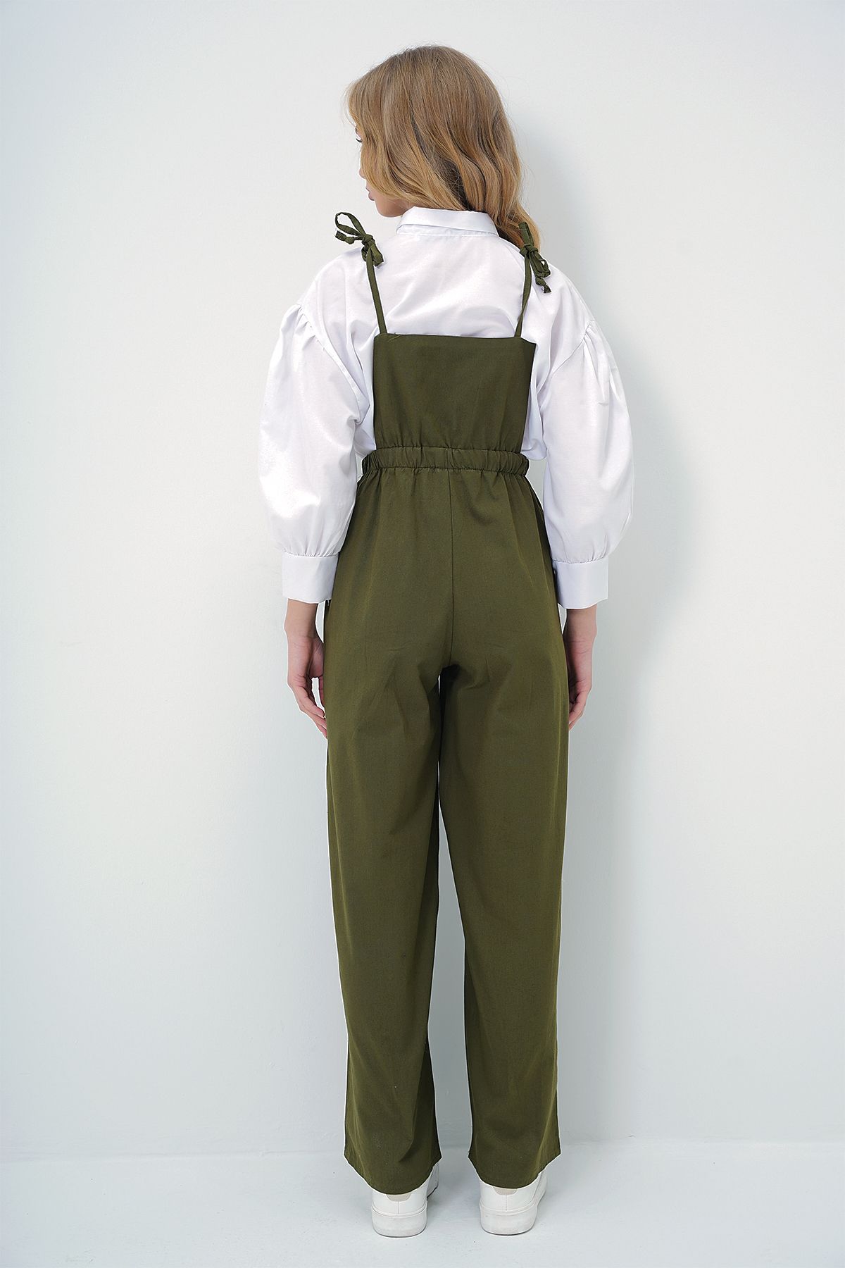 Trend Alaçatı Stili-Khakifarbene Aerobin-Salopet-Hose für Damen mit Vordertaschen, Hosenträgern und Ringdetails ALC-X13581 5