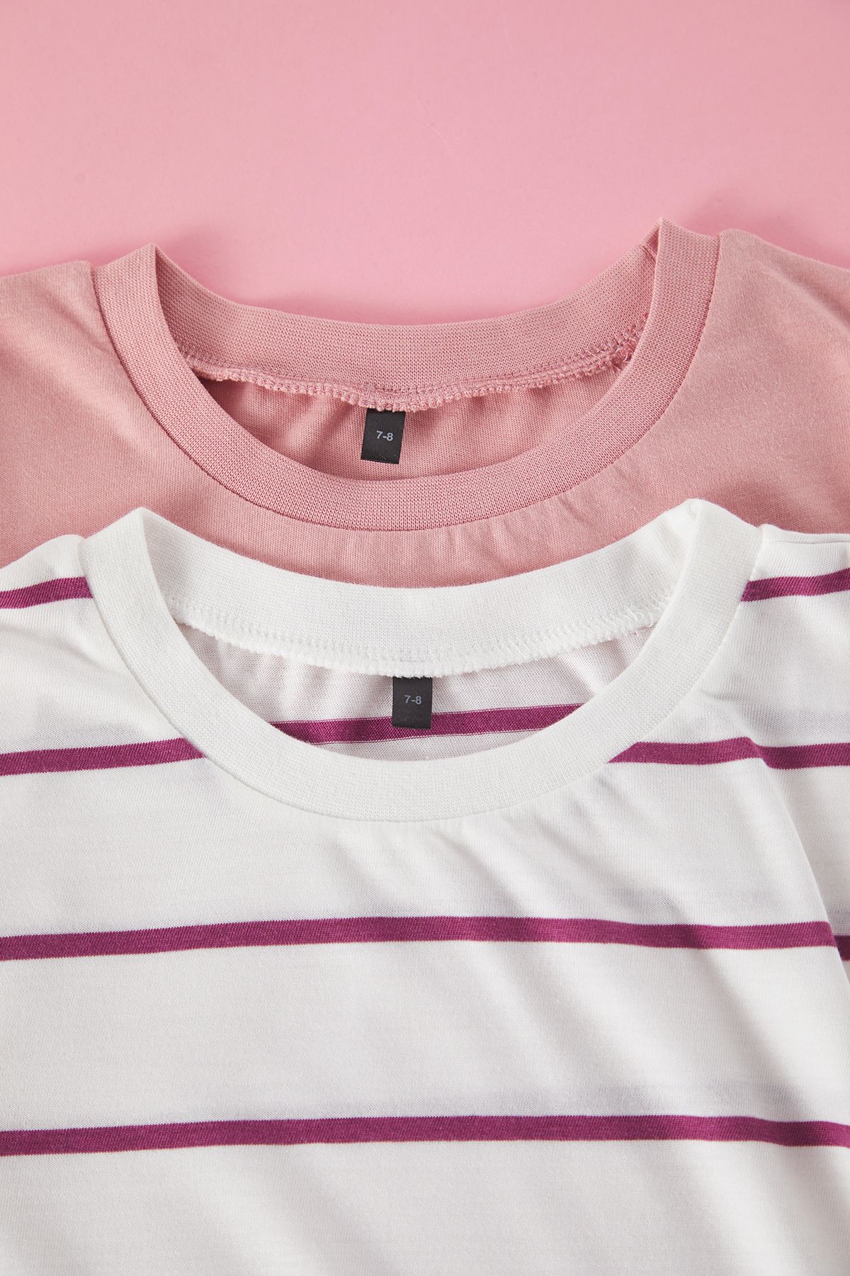 TRENDYOLKIDS-Puder-Ecru 2er-Pack Mädchen-T-Shirts aus 100 % Baumwolle mit normaler Passform und kurzen Ärmeln TKDSS25TS00028 2