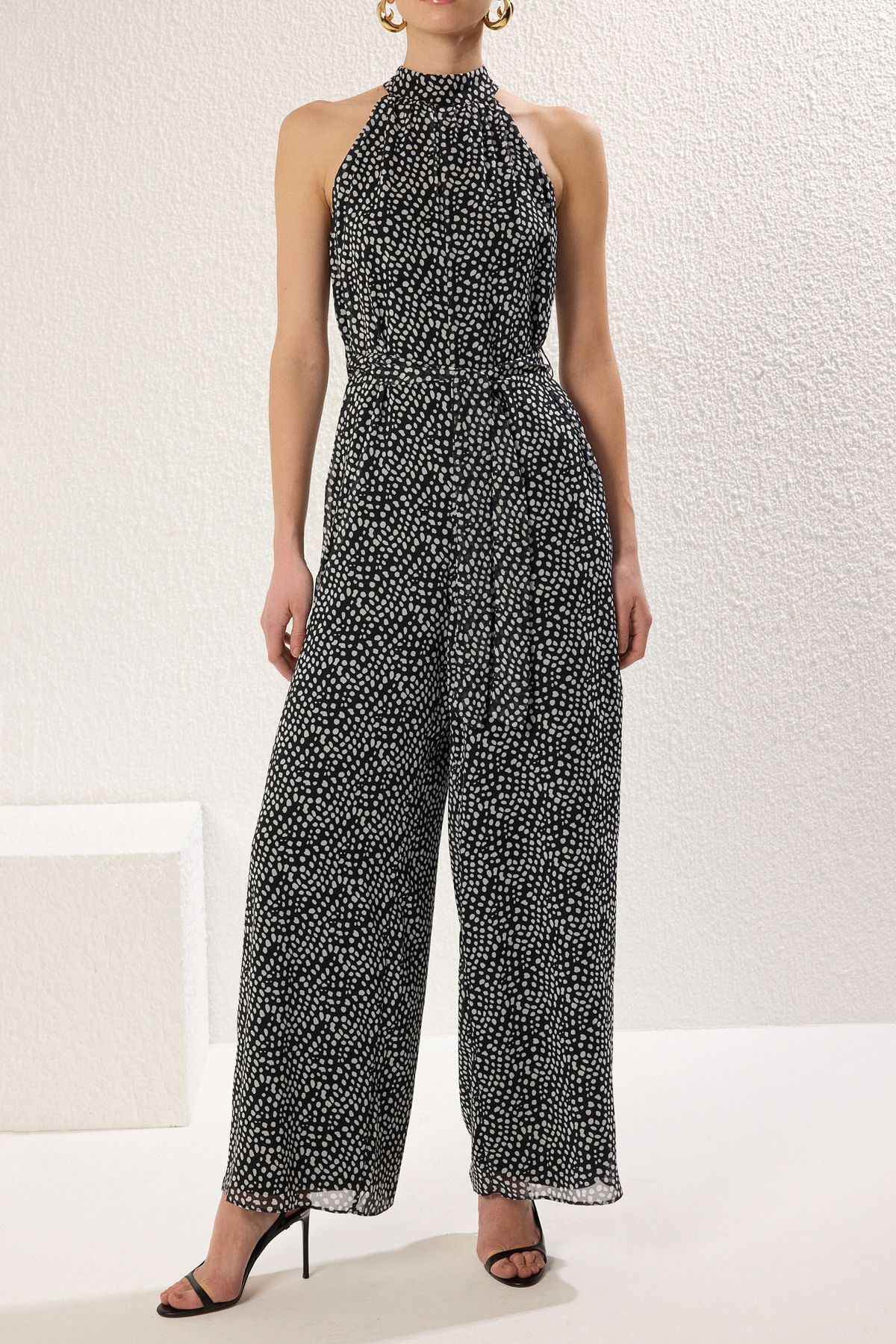 Trendyol Collection-Mehrfarbiger, mit Gürtel gefütterter, gewebter Chiffon-Overall TWOSS23TU00093 4