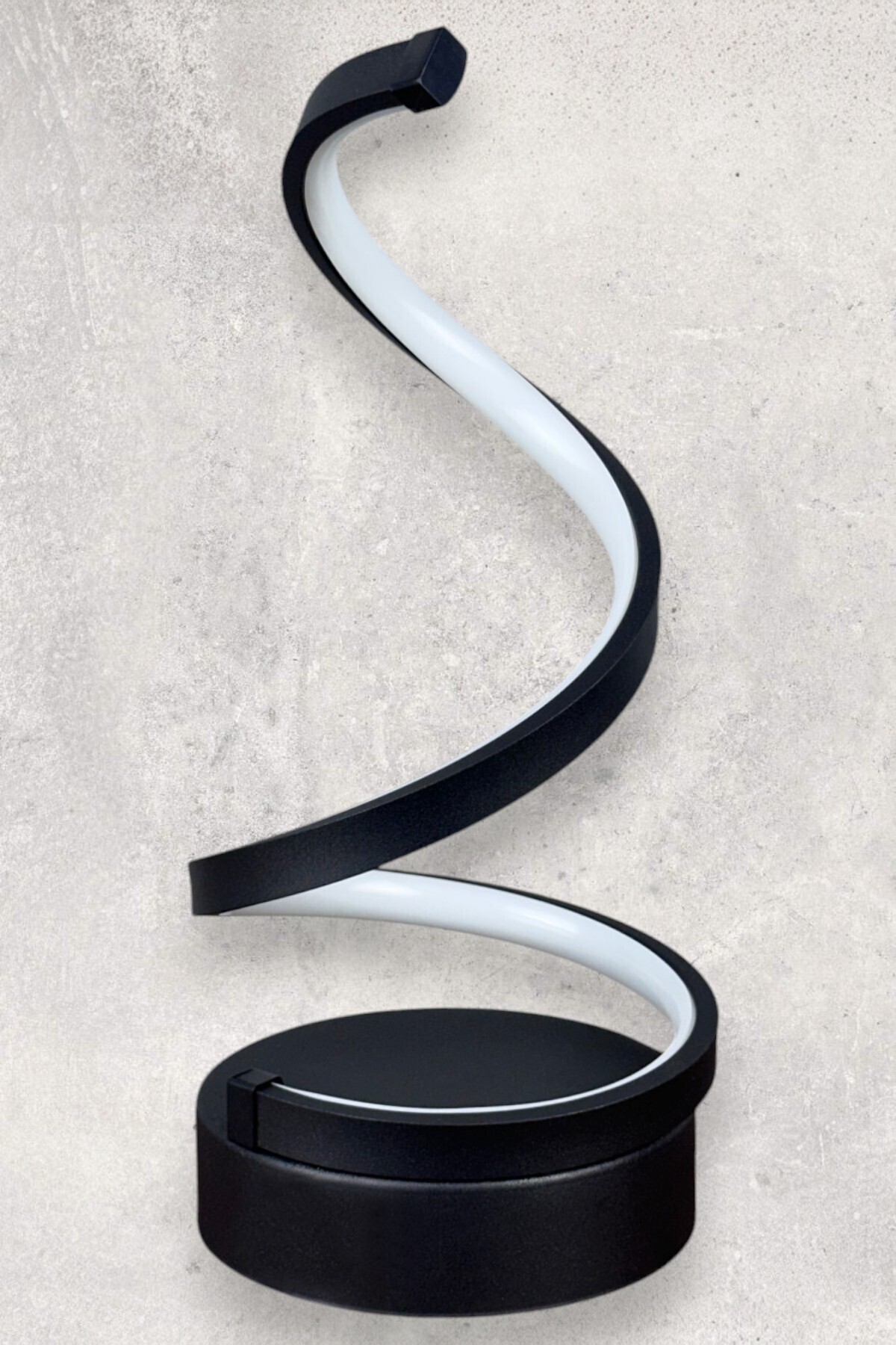 LEGACY-مصباح طاولة LED بتصميم عصري باللون الأسود - عاكس الضوء - ضوء ليلي 4