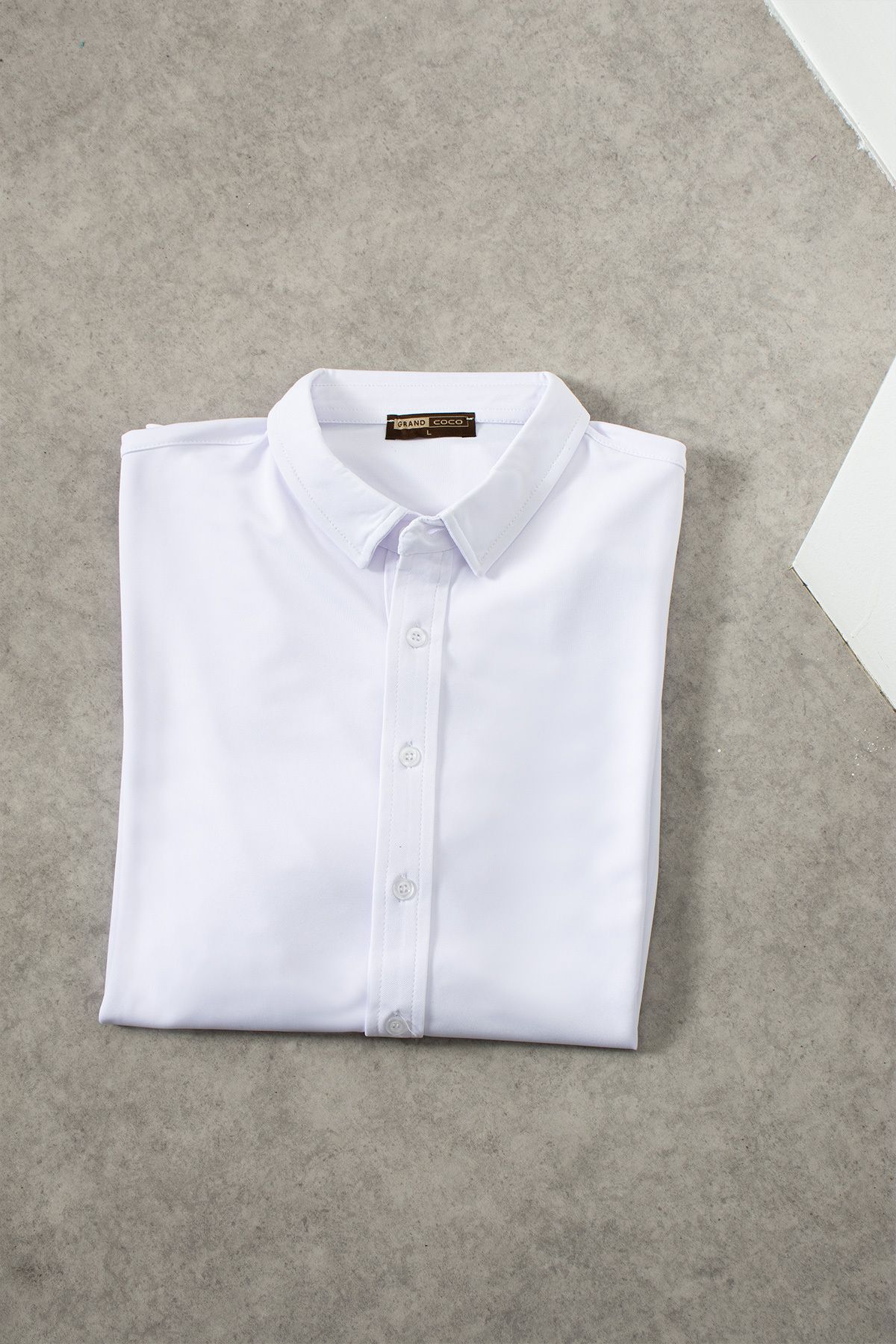 grand coco-Men's White Sleeves Buttonless Shirt 3