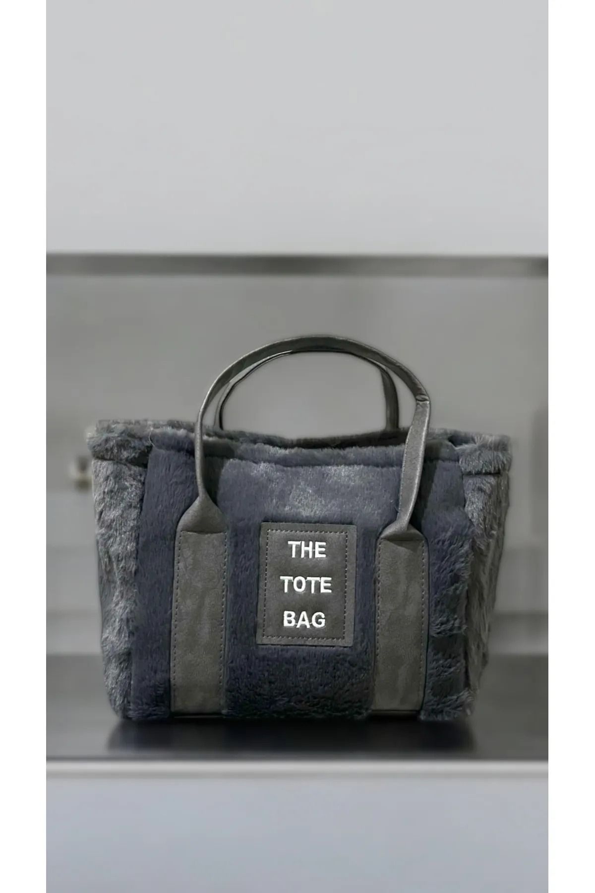 GNG Kadın The Tote Bag Yazılı Kolon Askılı Kürklü Peluş Çarpraz Çanta