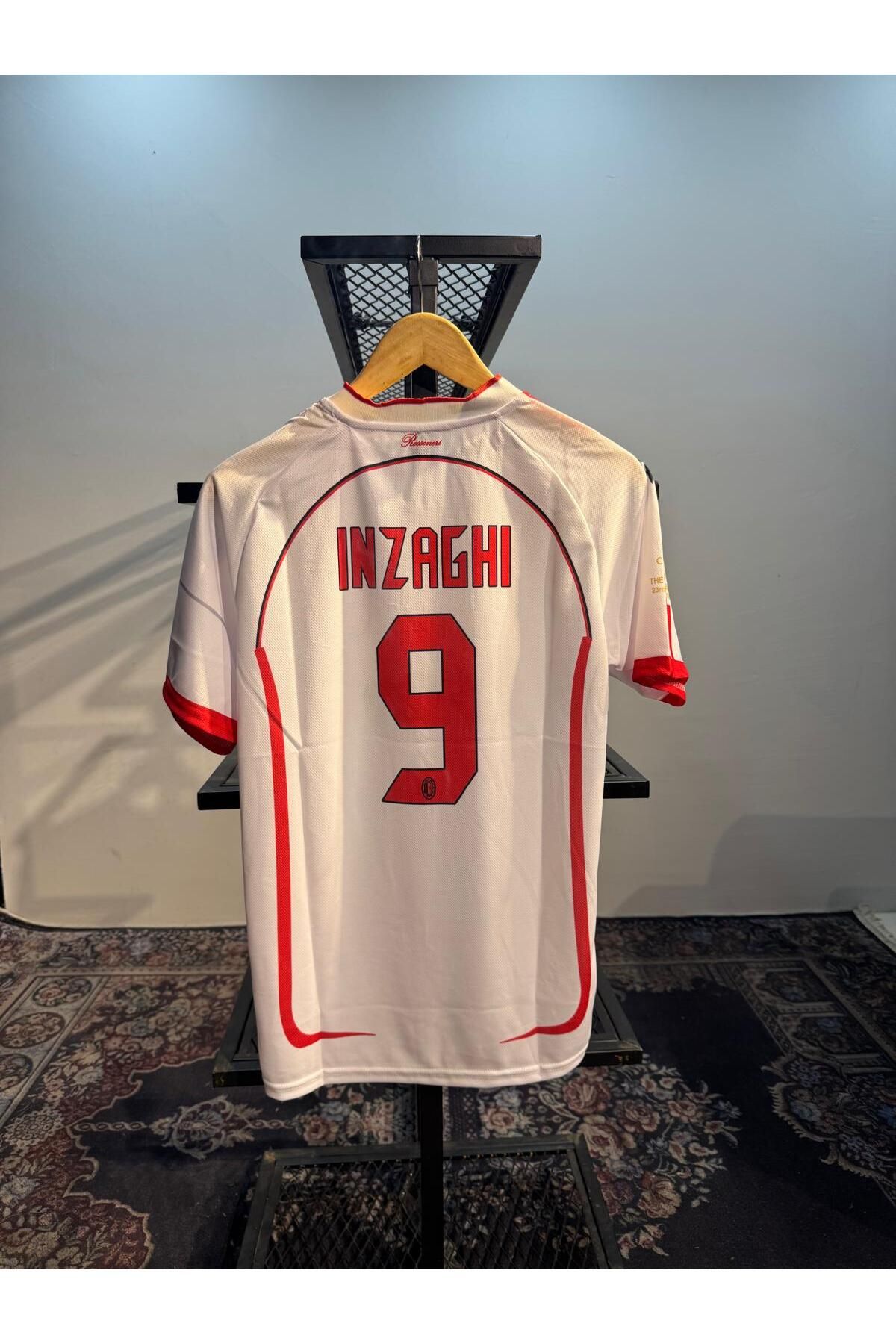 ZİLONG A.C MİLAN INZAGHI 11 NUMARA RETRO BEYAZ FUTBOL FORMASI