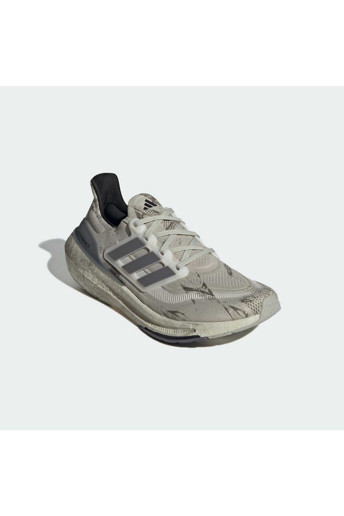 کفش دو و تمرین خاکستری مردانه زنانه Ultraboost Light Running Shoe I5978 adidas