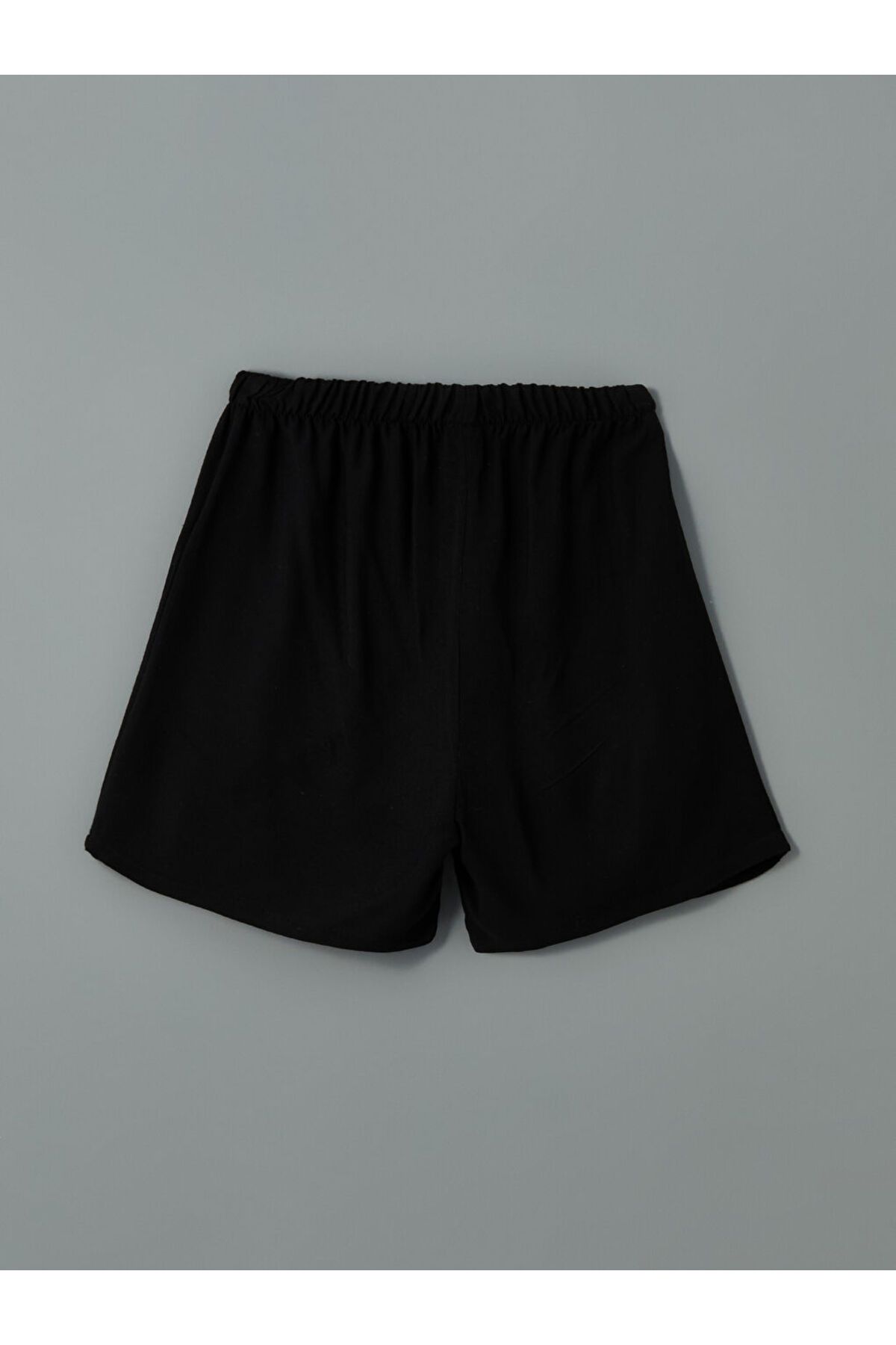 LC Waikiki-Crew Neck Girls T-Shirt and Shorts 4