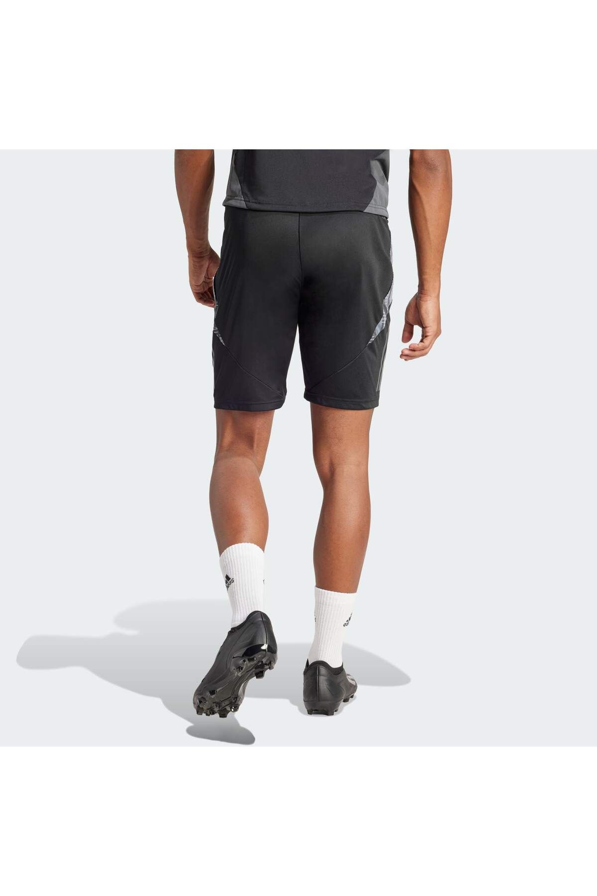 شورت ورزشی مشکی مردانه کفش های C TR SHO adidas