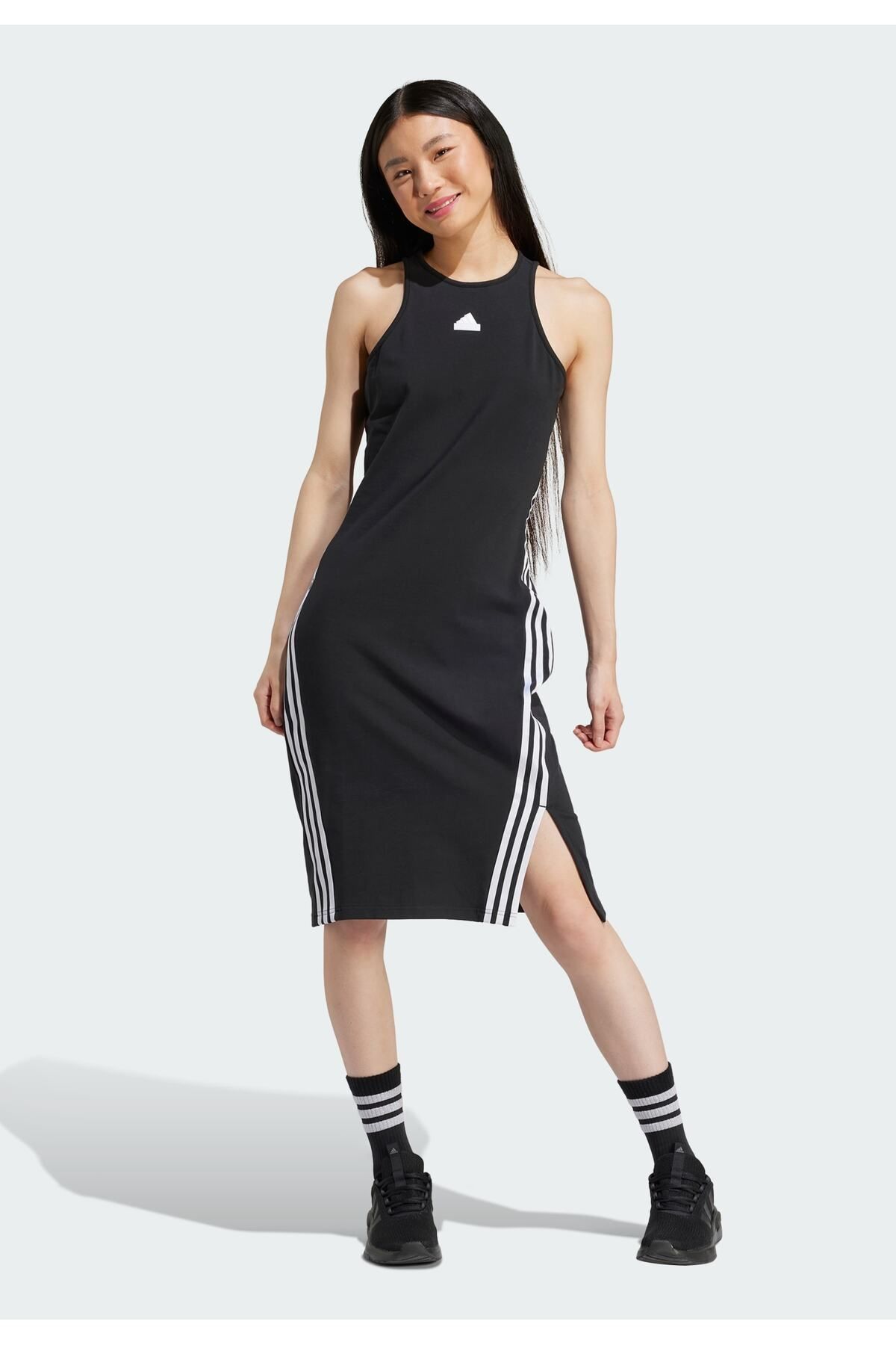 لباس زنانه آدیداس فیوچر آیکونز  adidas