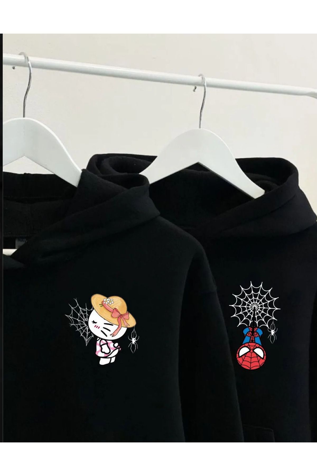 Shoprise Trend 14 Şubat Sevgililer Günü ÖrümcekAdam-Hello Kitty Baskılı Couple Çift Sweatshirt