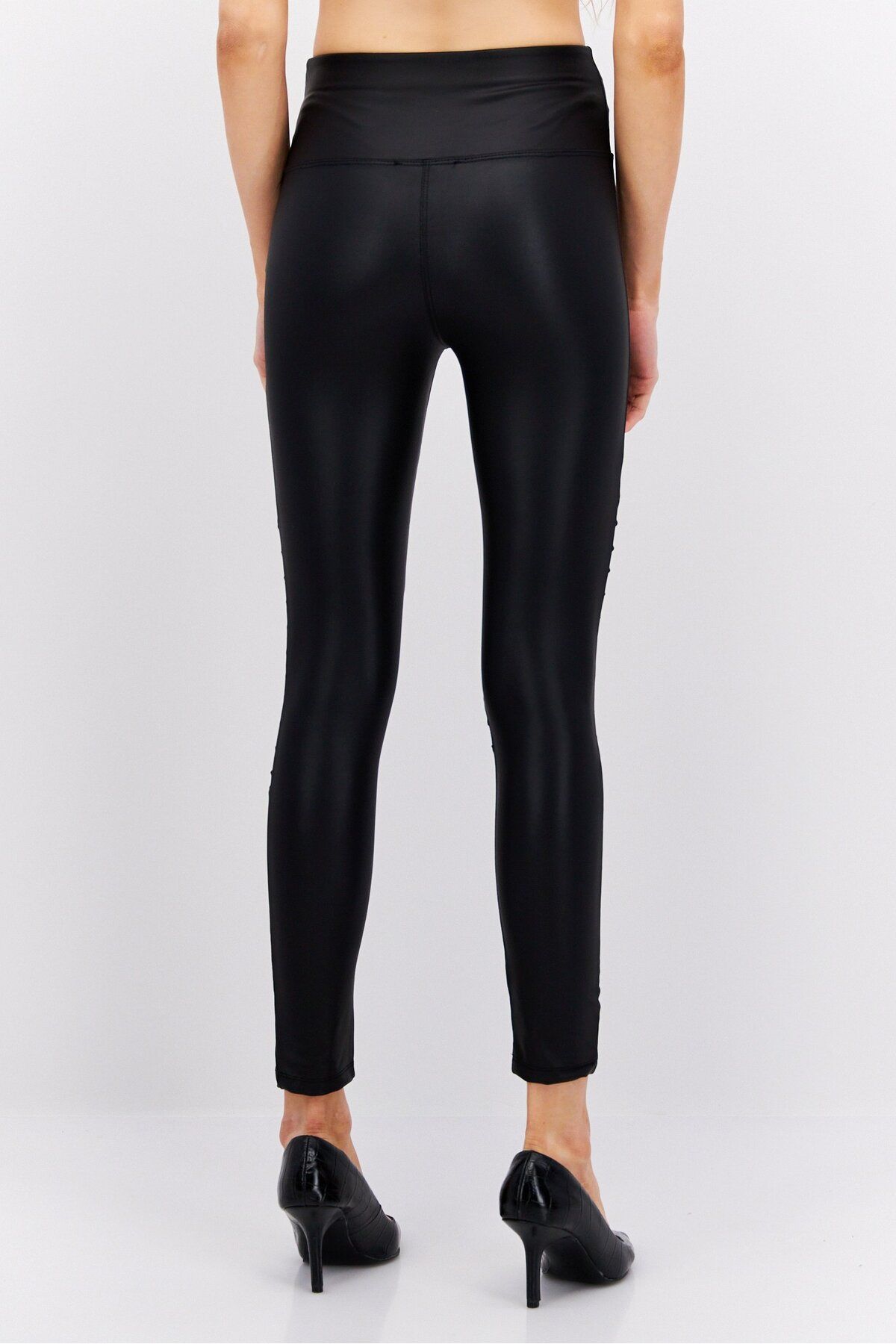 New Look-Women Petite Plain Faux Leather Leggings, Black 3