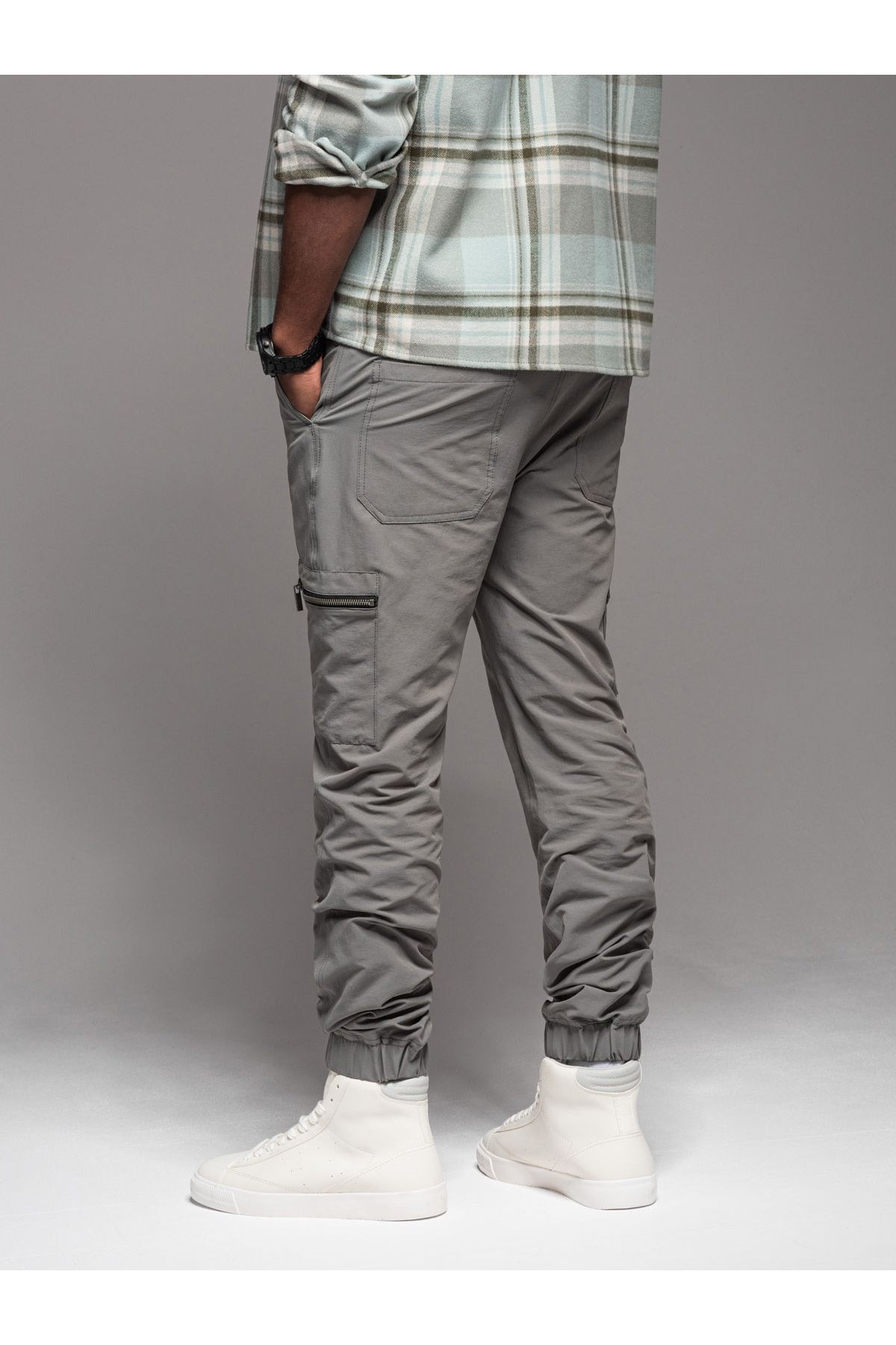 OMBRE-Men's jogger pants with cargo pockets and print - gray V4 OM-PAJO-0200 L 6