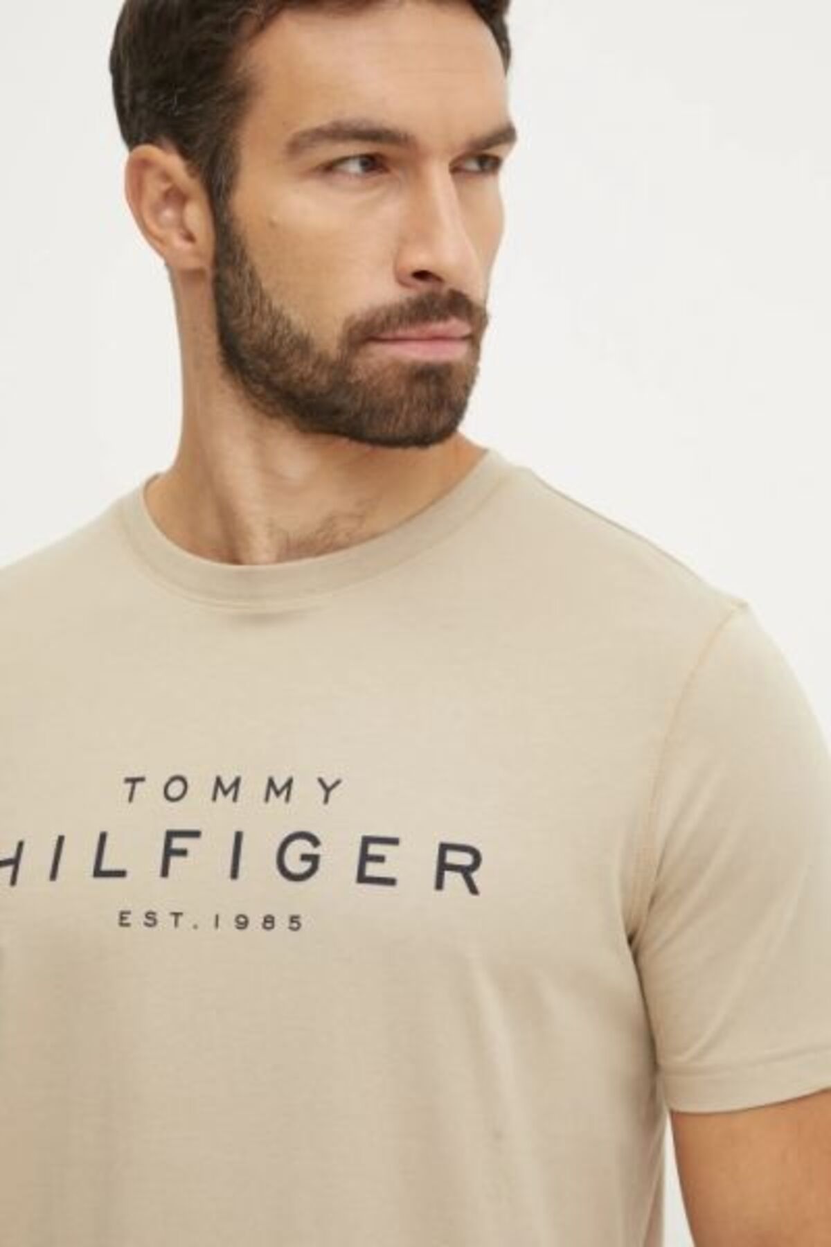 Tommy Hilfiger-T-Shirt - Beige - Regular fit 4