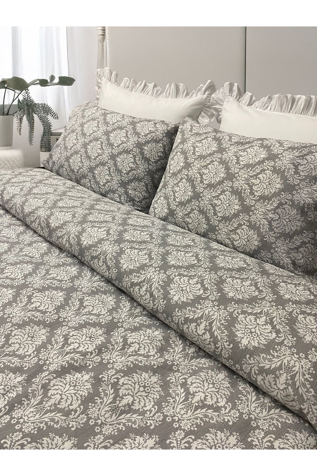 LILYUM-Stylish and Elegant Gray Patterned Duvet Cover Set Without Sheets - Single 3