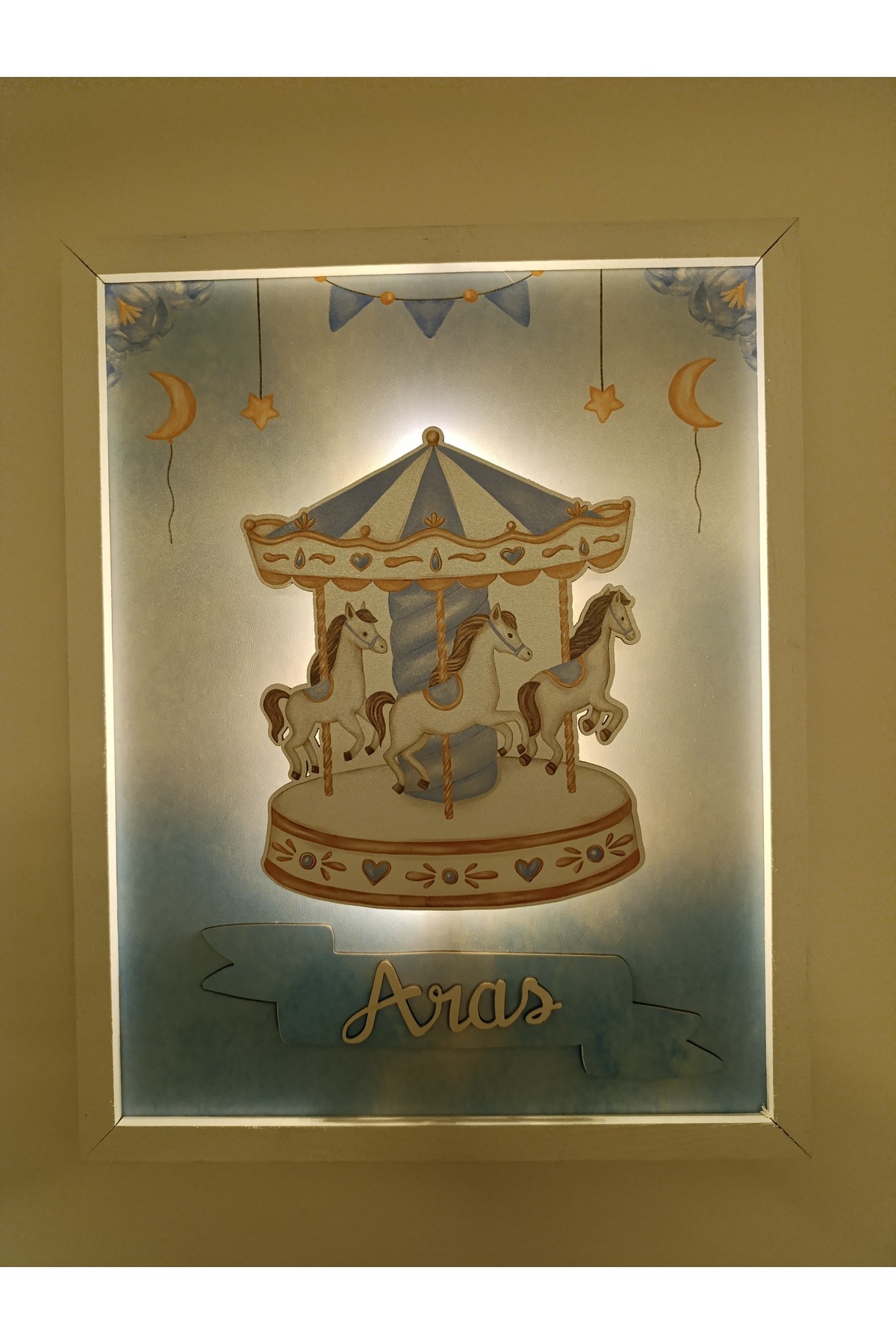 AlpiLeo Işıklı Yeni Doğan Tablosu | İsme Özel Bebek Çocuk Hediyesi | Doğum Günü Parti Hediyesi | Ahşap Tablo