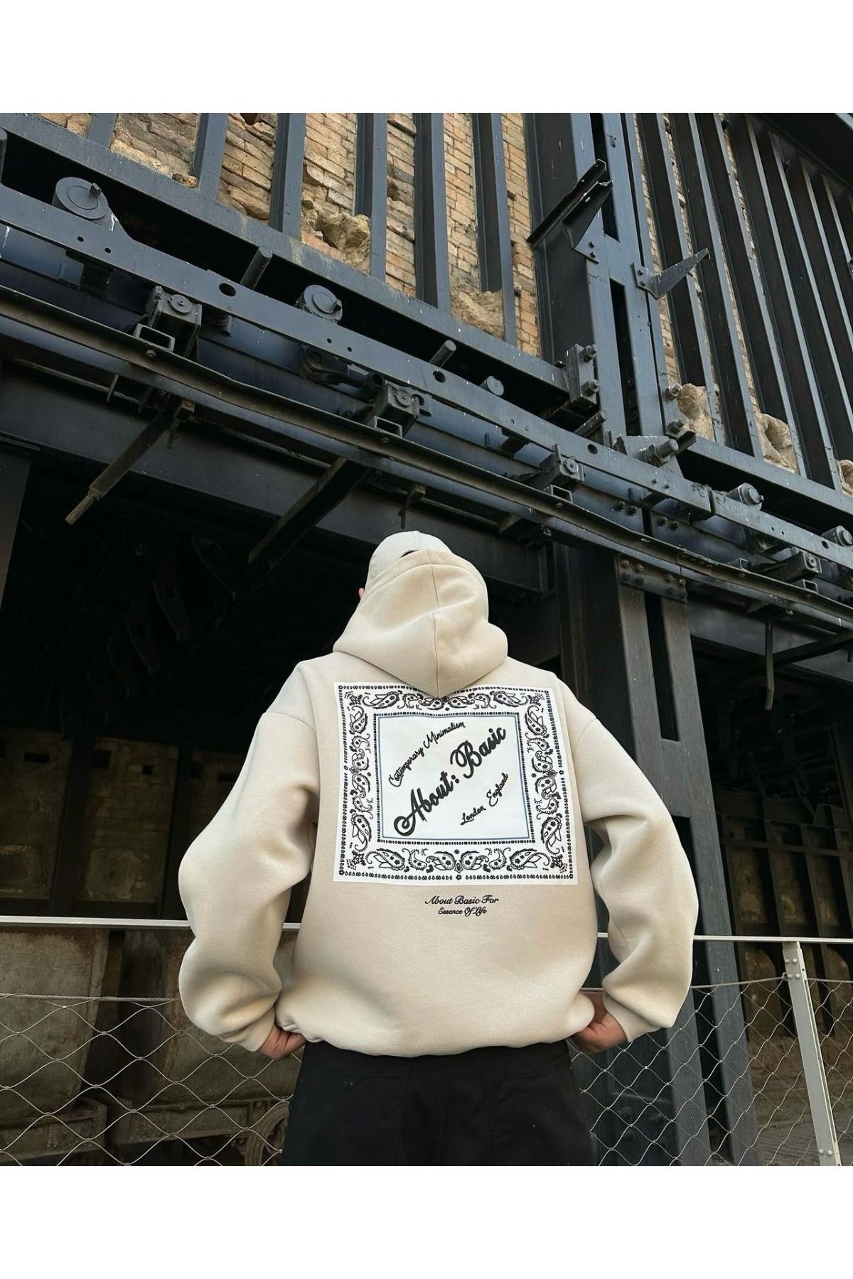 GIANTSTORE Bej About Basic Baskılı Kapüşonlu Oversize Sweatshirt Unisex