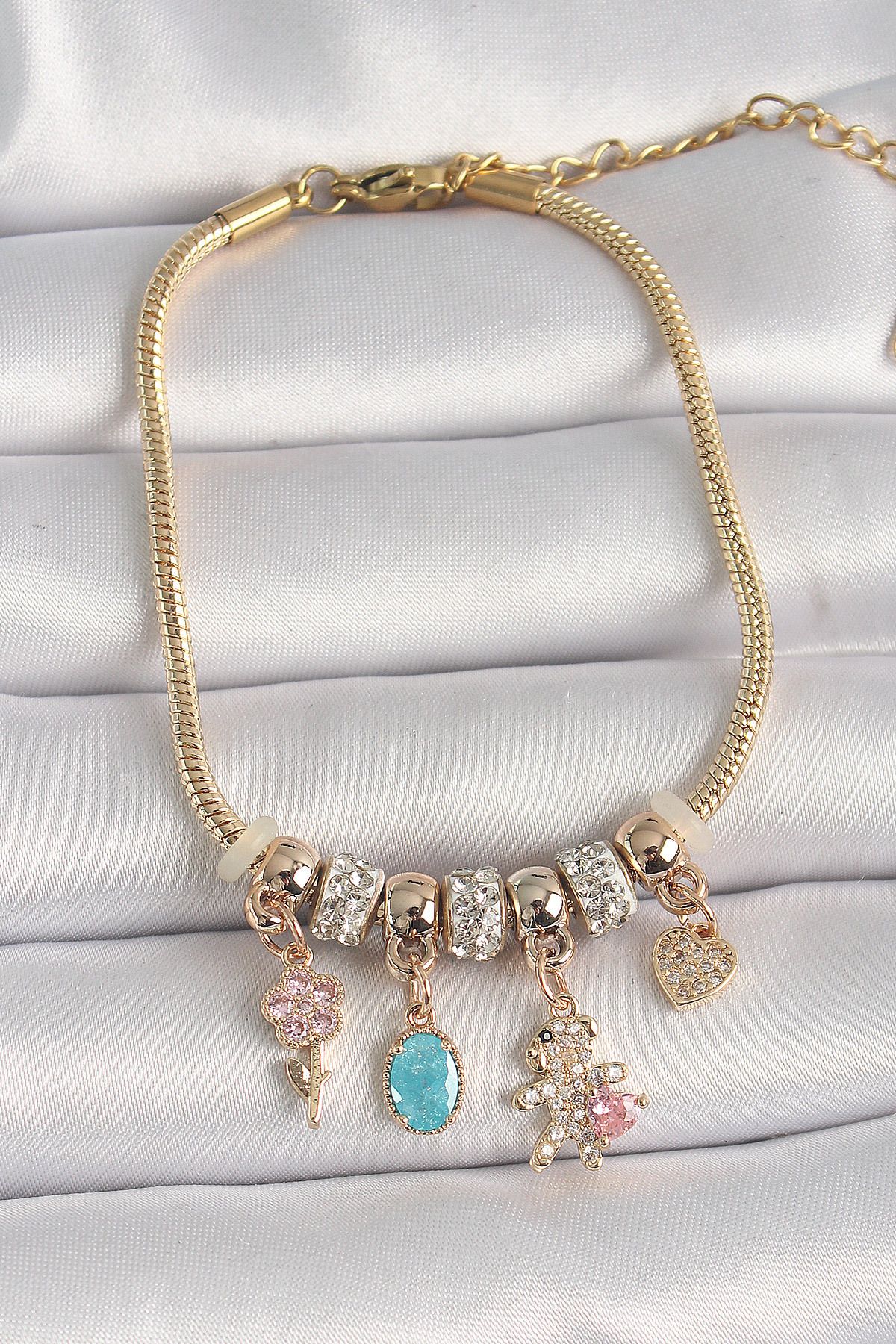 MMB Boutique Pirinç Gold Renk Zincir Sallantı Zirkon Taşlı Ayıcık Figür Çiçek Detay Kadın Bileklik