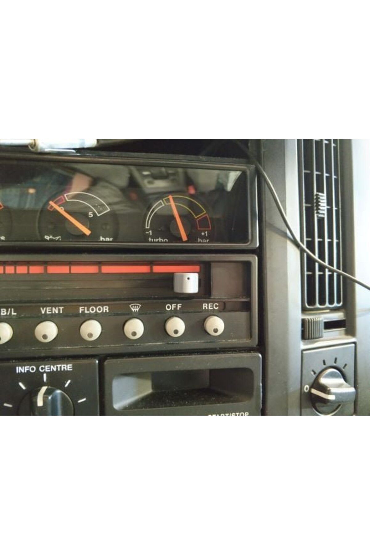 Lucest Volvo 480 - AC düğmesi T3140677