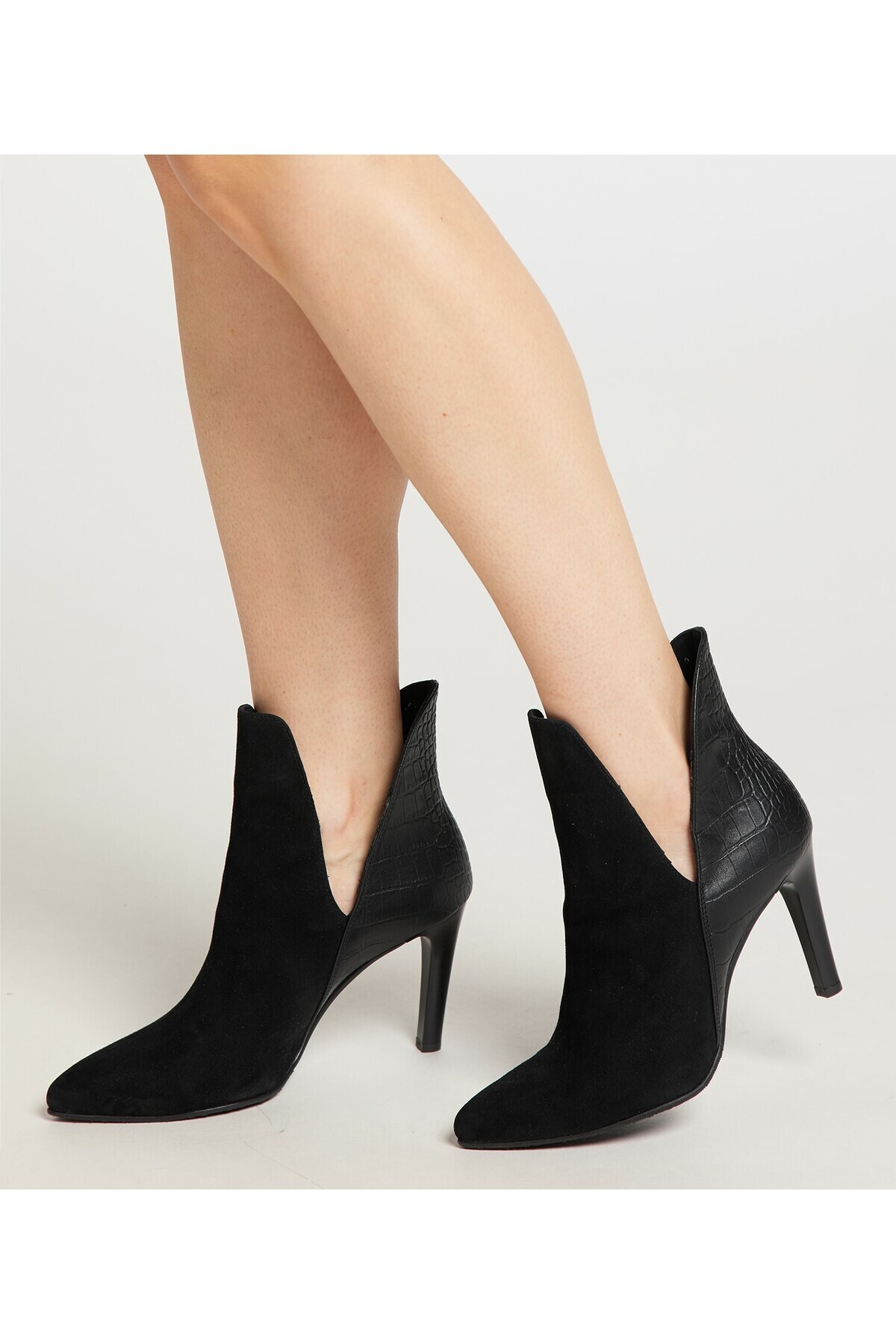 Faina-Elegante Stiefelette 1