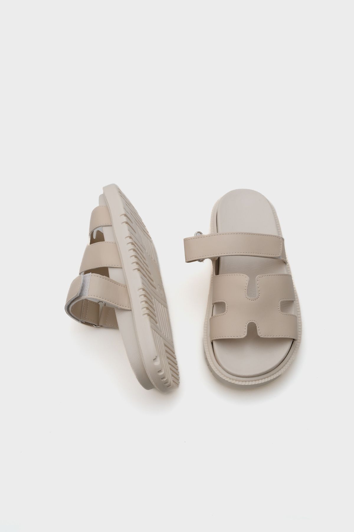 Capone Outfitters-Hausschuhe für Damen - Hrm Banded Design 4