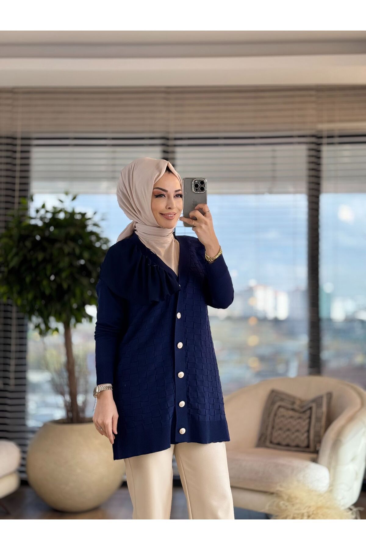 ALANURMODA 14086 Sol Omuz Şifon Detaylı Hırka