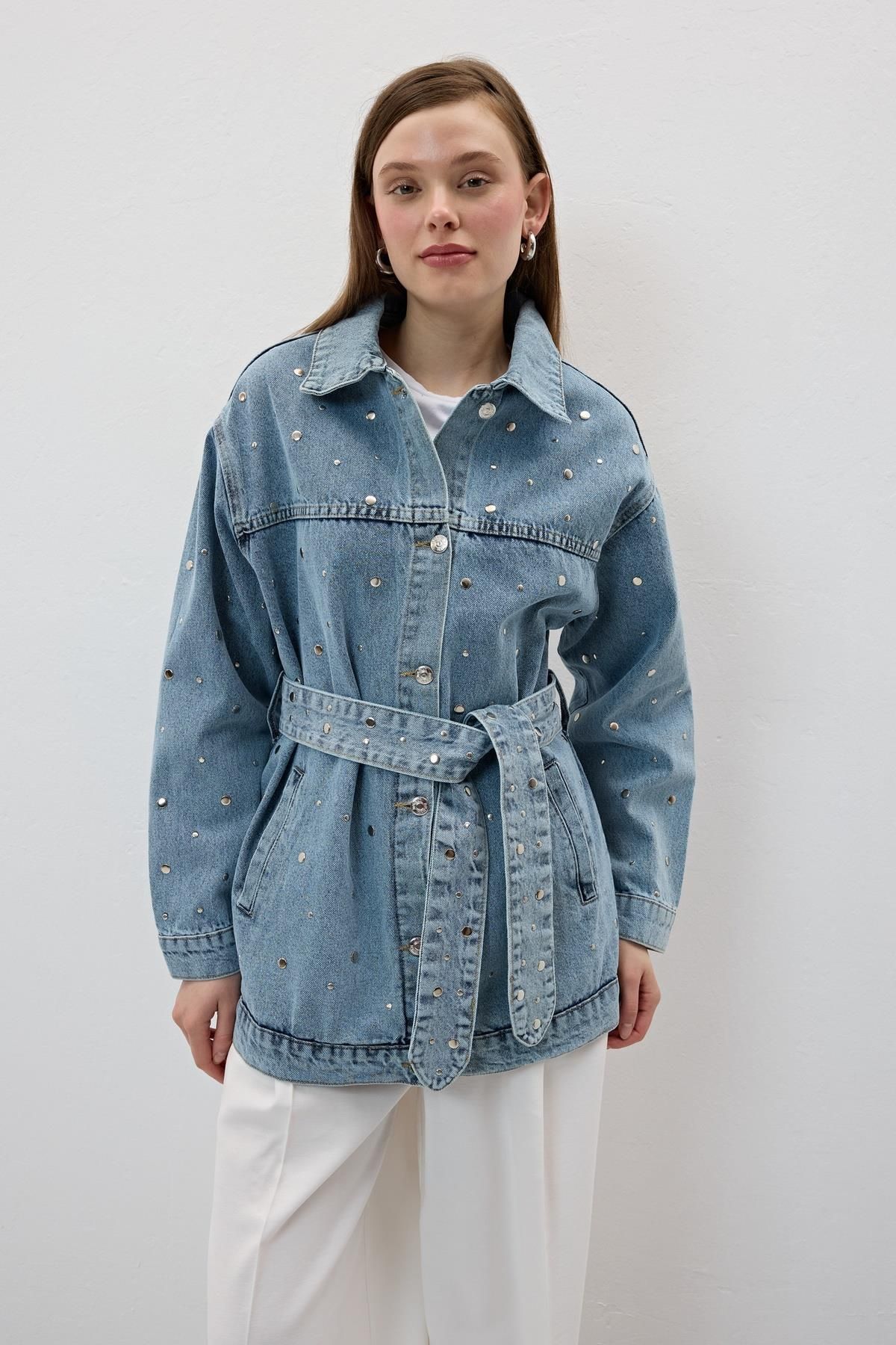 LEVURE-Denim Jacket with Drop Belt and Belt Detail - Snowwashing 1