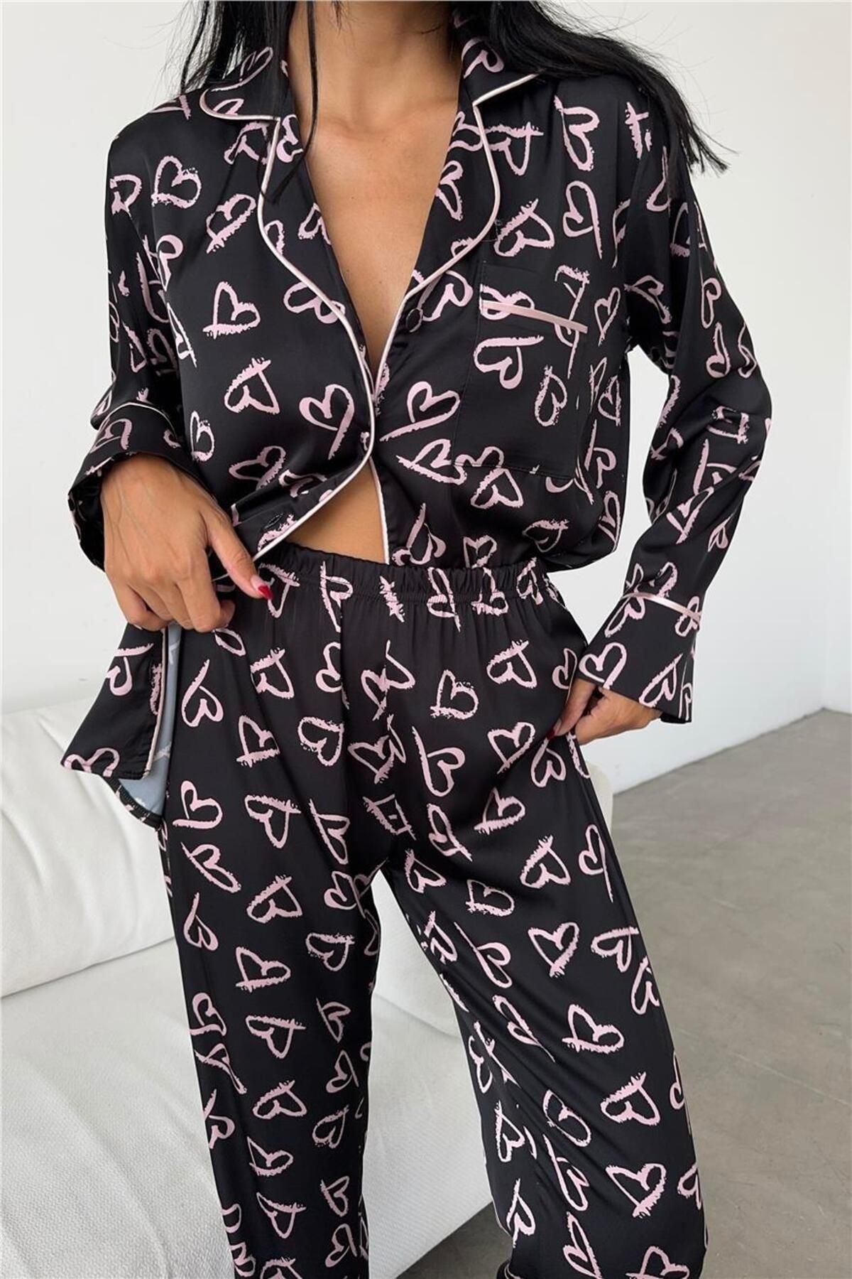 COCCOLARSI Cuori Trapezoidali Rosa Saten Uzun Pijama Takımı (Geniş Beden Aralığı)