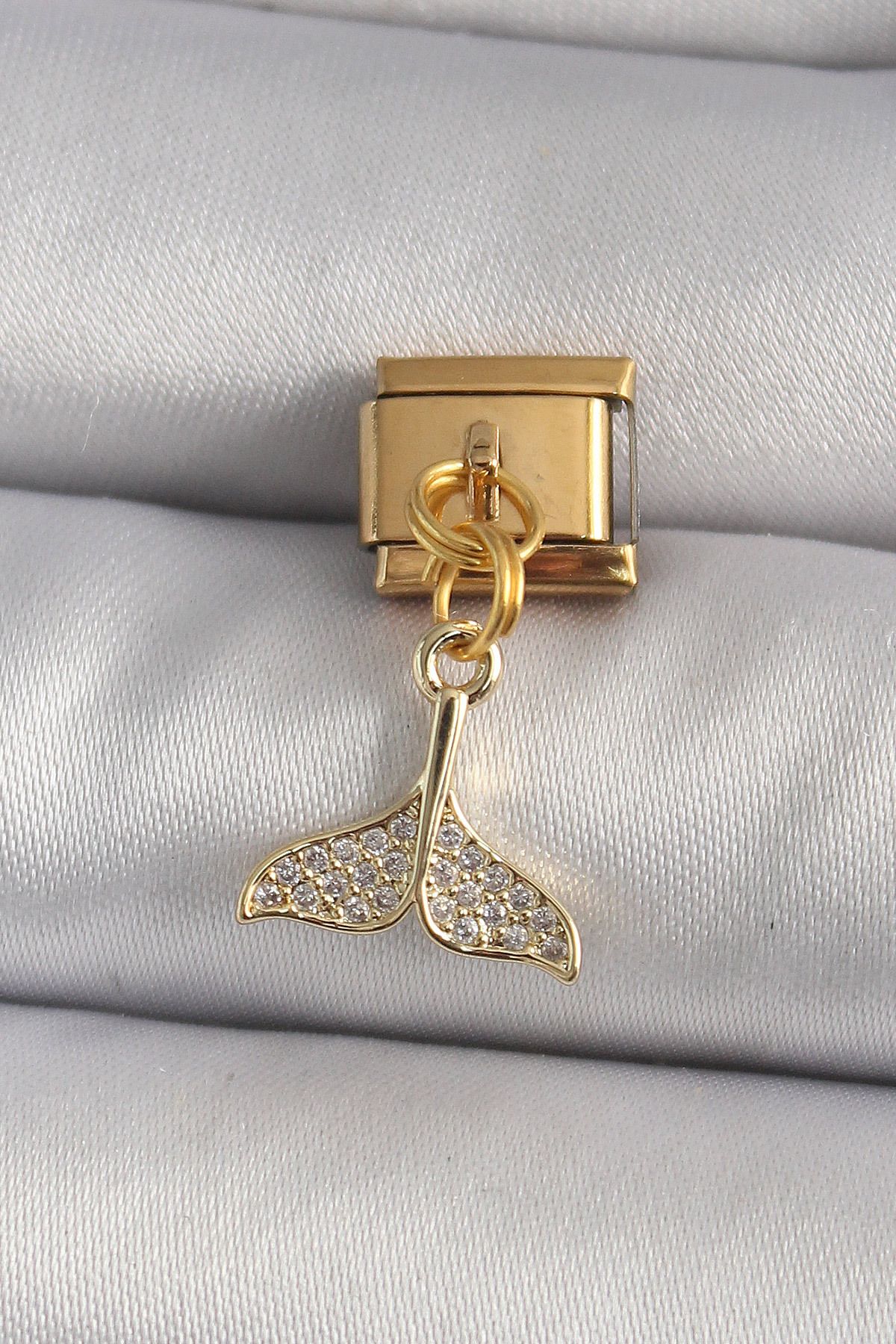 doremodam 316L Çelik Gold Renk Sallantı Zirkon Taşlı Balık Kuyruğu Figür Nomination Charm - Lisinya