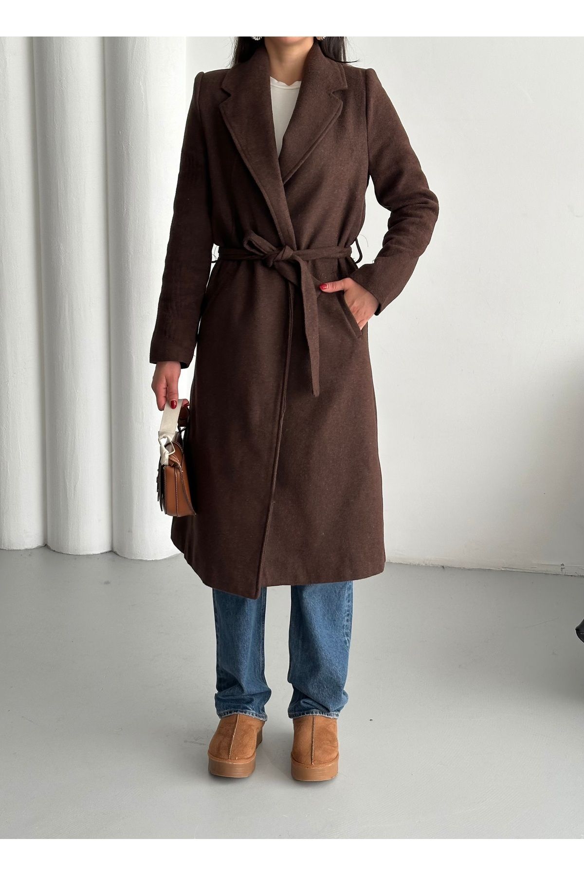 Laluvia-Brown Pria Long Stamp Coat - 7059 3