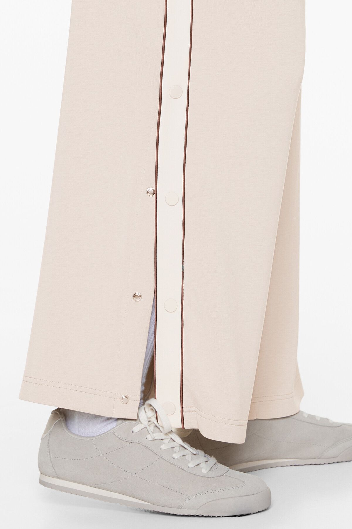 Oysho-Wide-leg trousers with soft-touch modal, piping and buttons 7