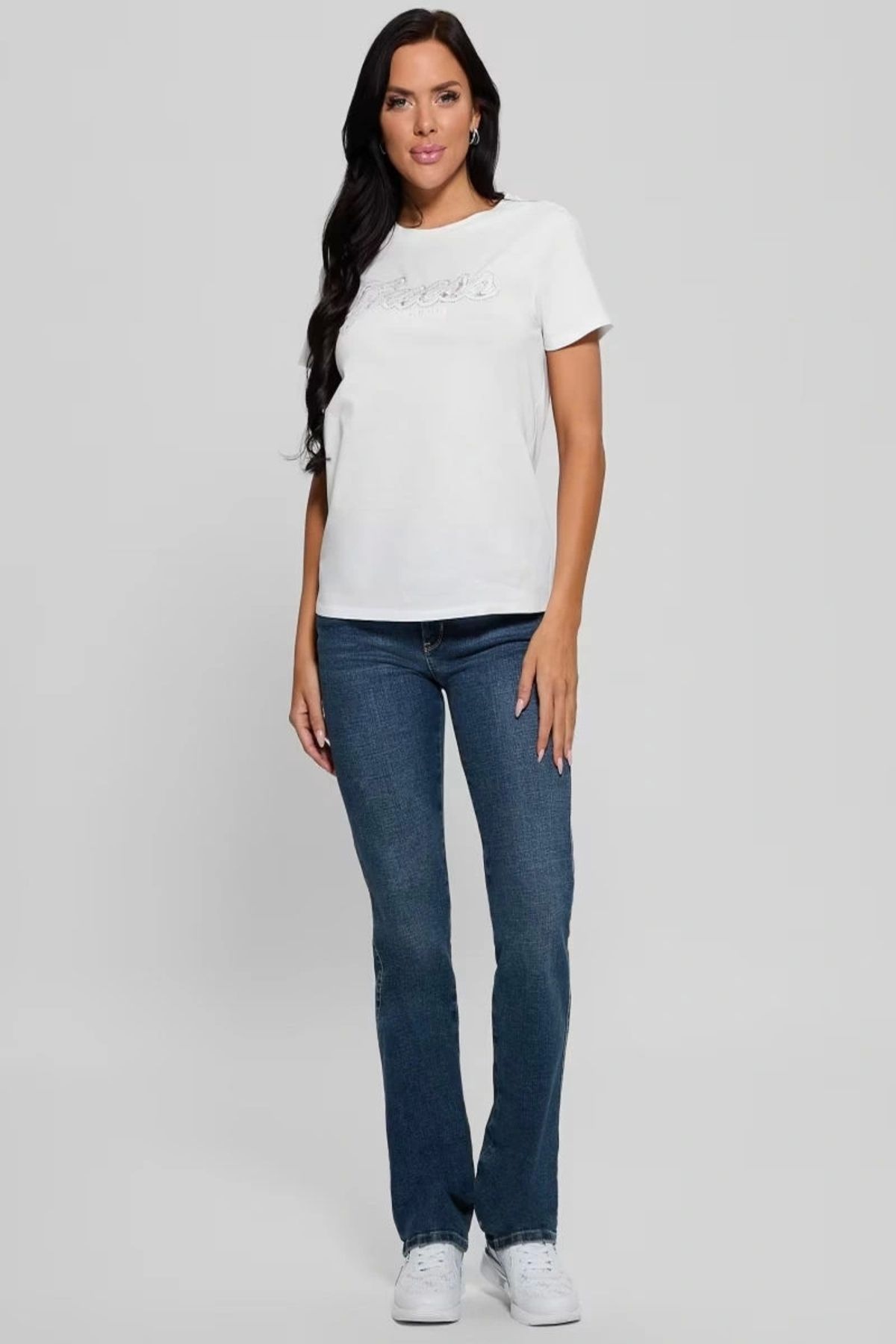 Guess SS SCRIPT LACE LOGO EASY TEE