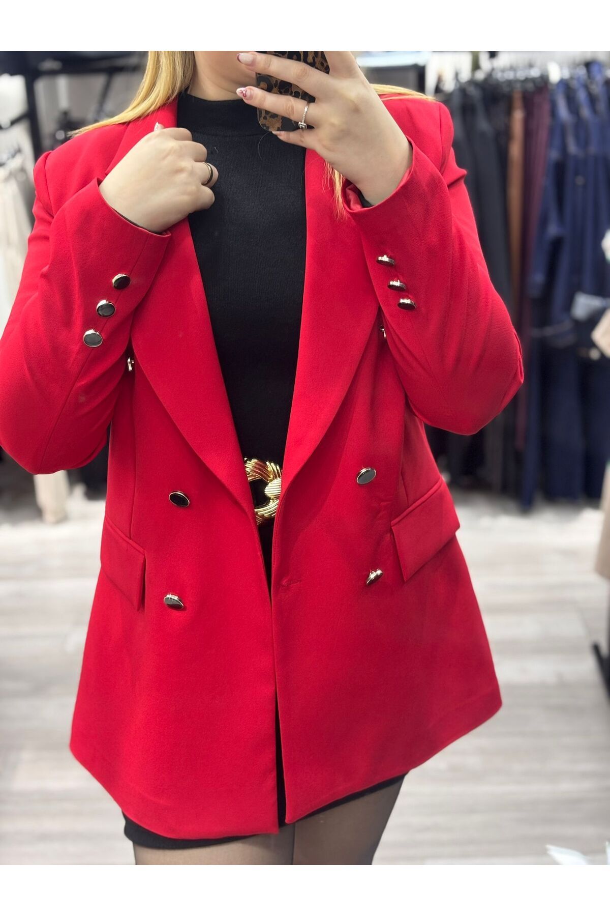 Büşra Yılmaz Boutique DÜĞME DETAYLI BLAZER CEKET