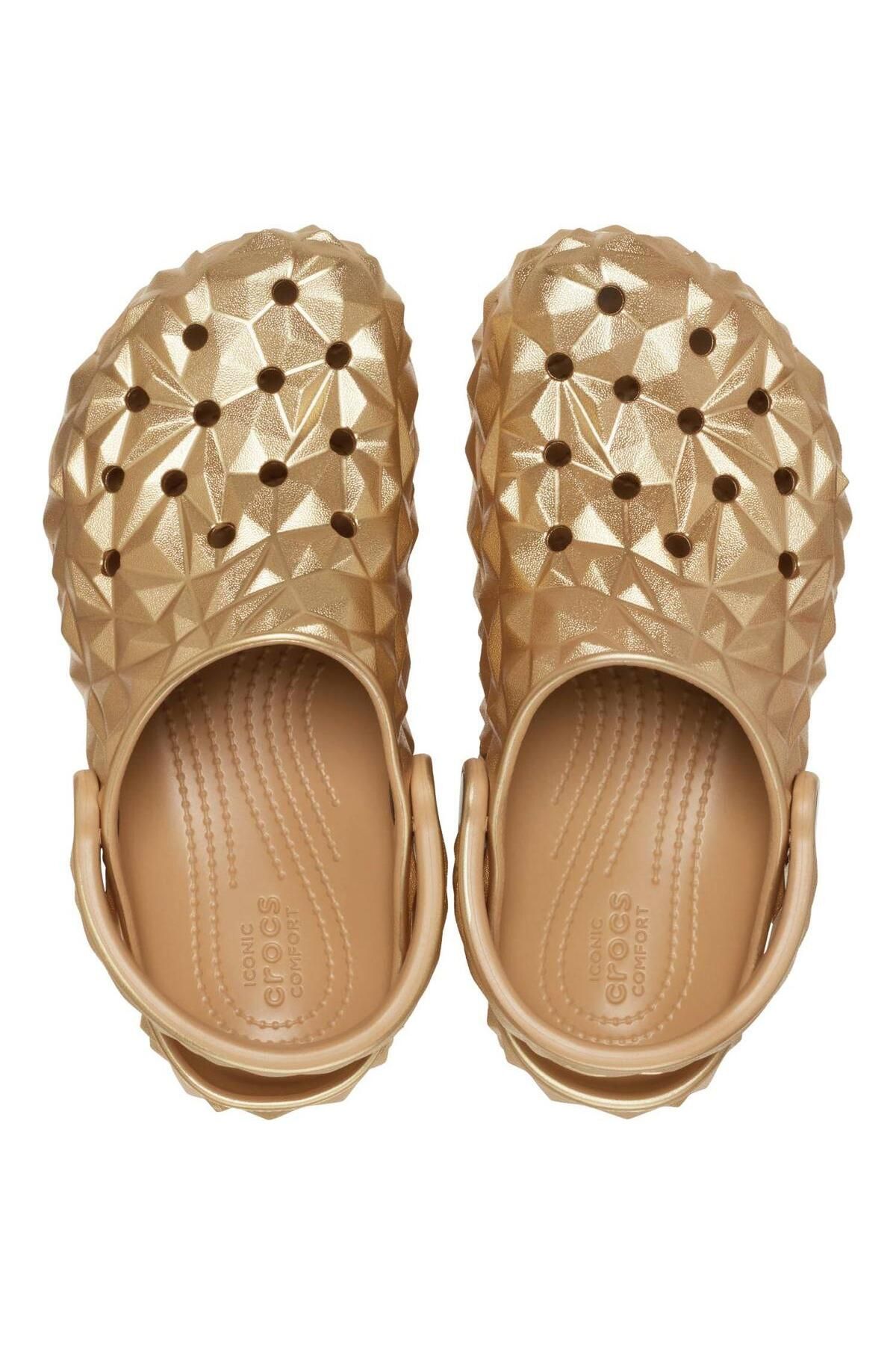 Crocs-Unisex Classic Metallic Geomteric Slippers - Cr 210002 -Crc.710 Gold-38-39 5