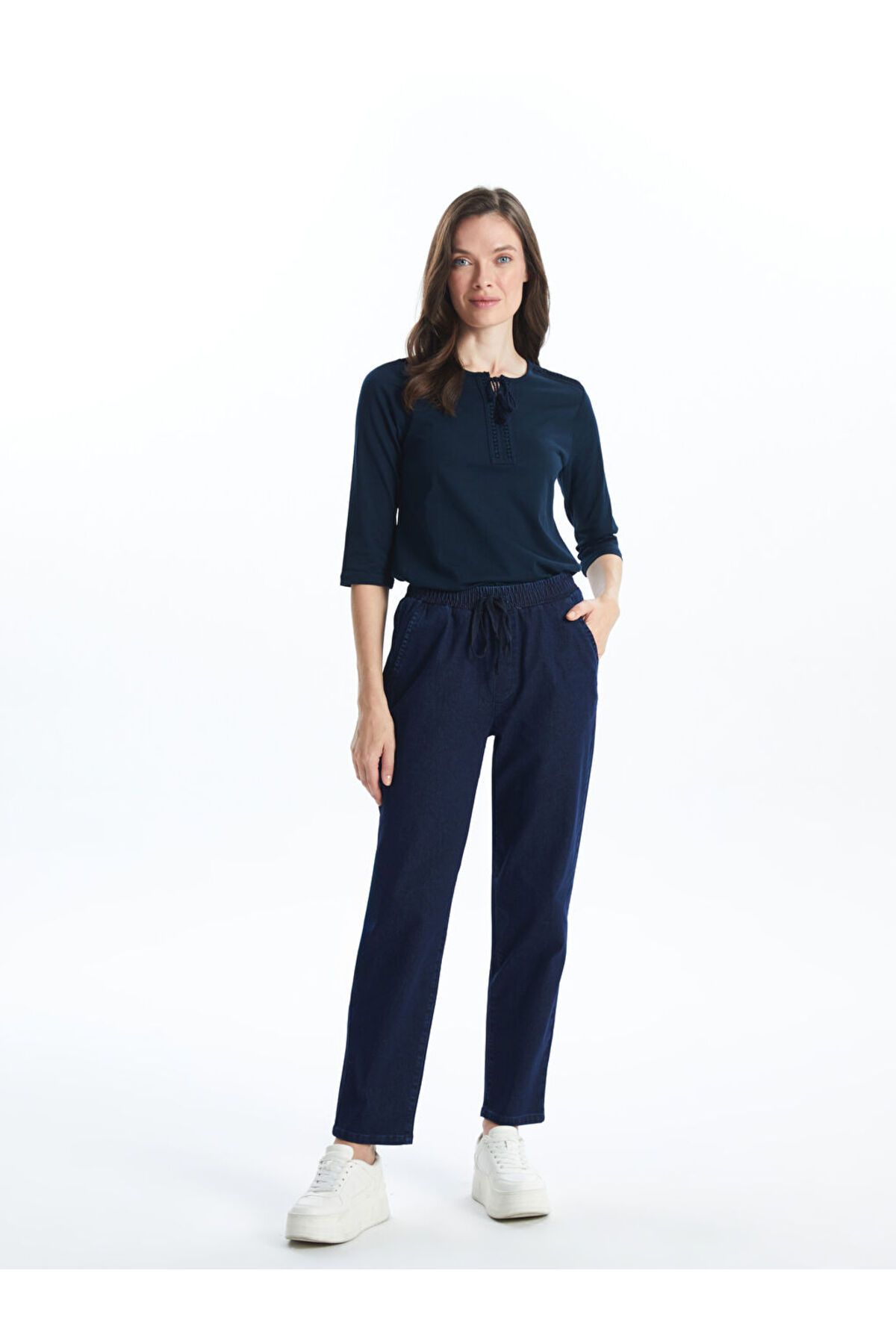 LC Waikiki Beli Lastikli Straight Fit Kadın Jean Pantolon