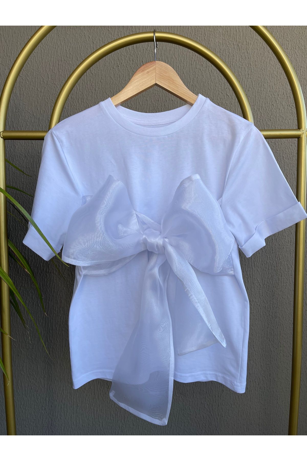 Butik FİYONK DETAYLI TASARIM T-SHIRT