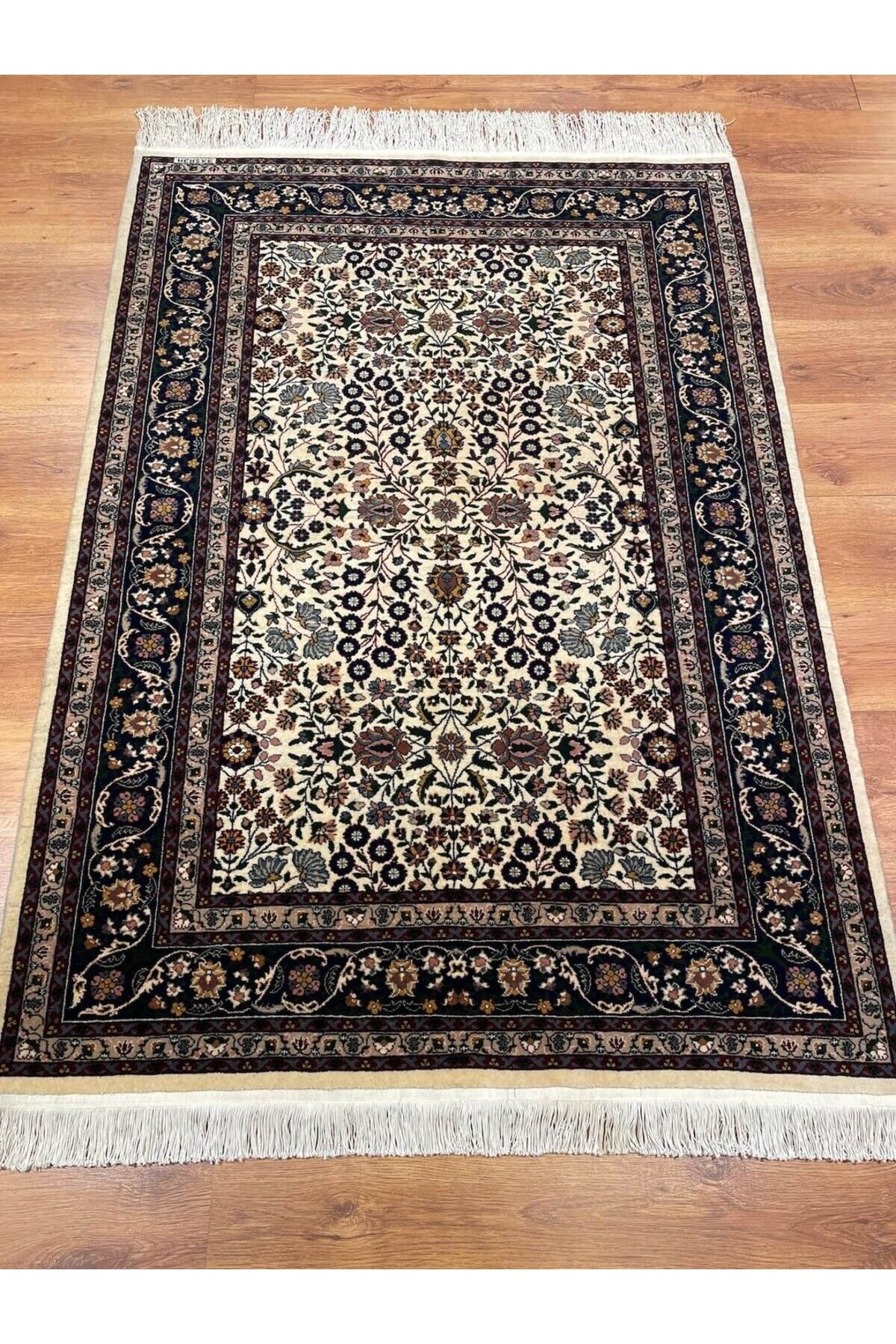 Handmade Yün El Dokuması Orijinal Hereke Halısı (123x173 cm, 2.13 m²)