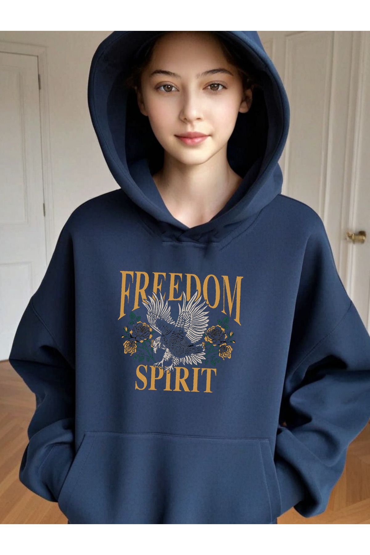 DEEPSENCE Kadın Lacivert Kapüşonlu Oversize Swetashirt FREEDOM SPIRIT BASKILI