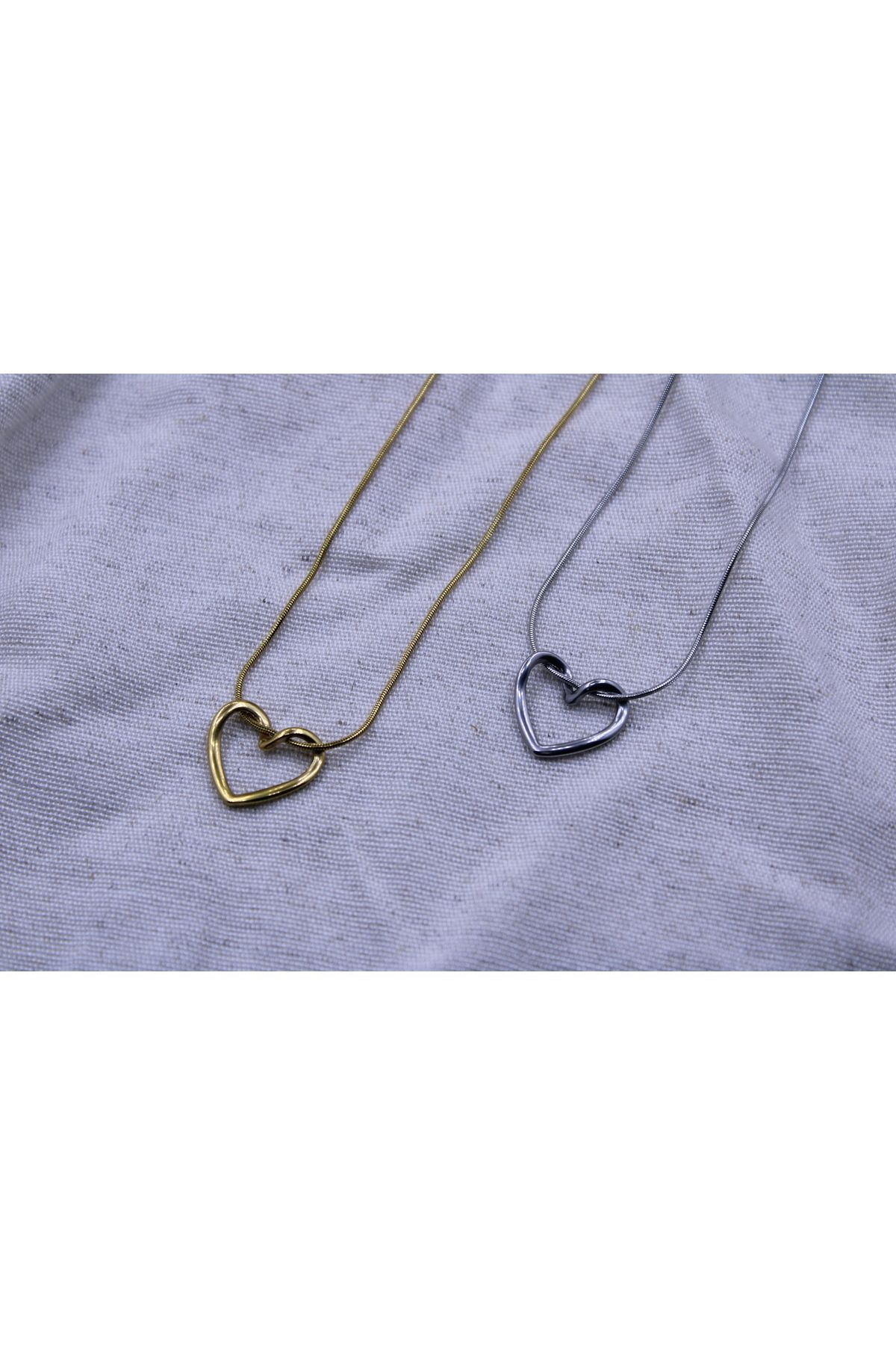 BYANTEP-Gold Colored Valentine's Day Special Knot Heart Necklace 3