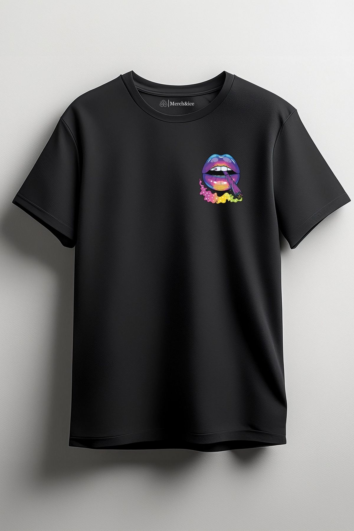 Merch&ice Sigara Renkli Dudak Baskılı Unisex T-Shirt