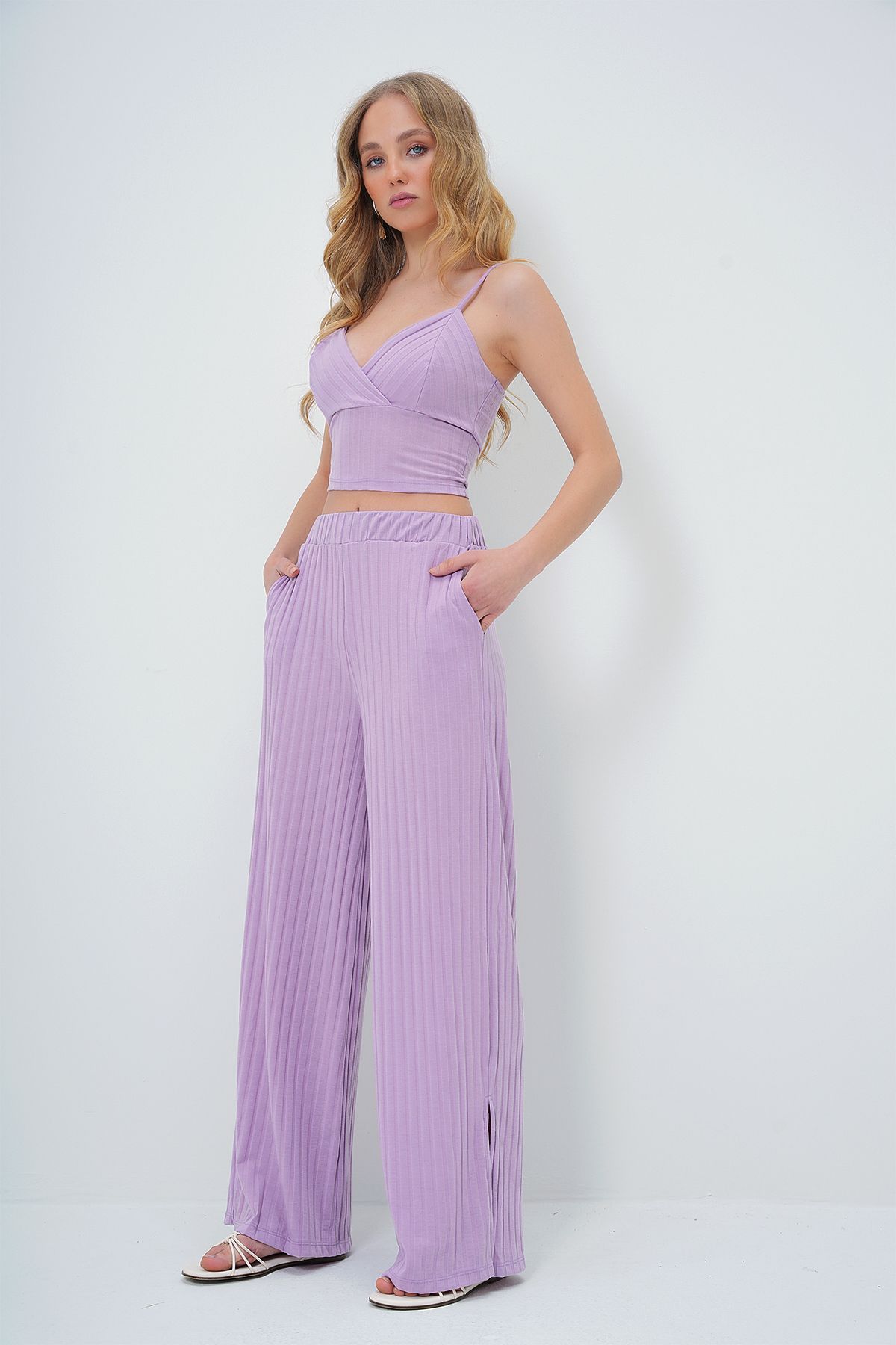 Trend Alaçatı Stili-Lilac Double Breasted Bustier and Split Palazzo Pants Set - Adjustable String Strap Alc-X13577 5