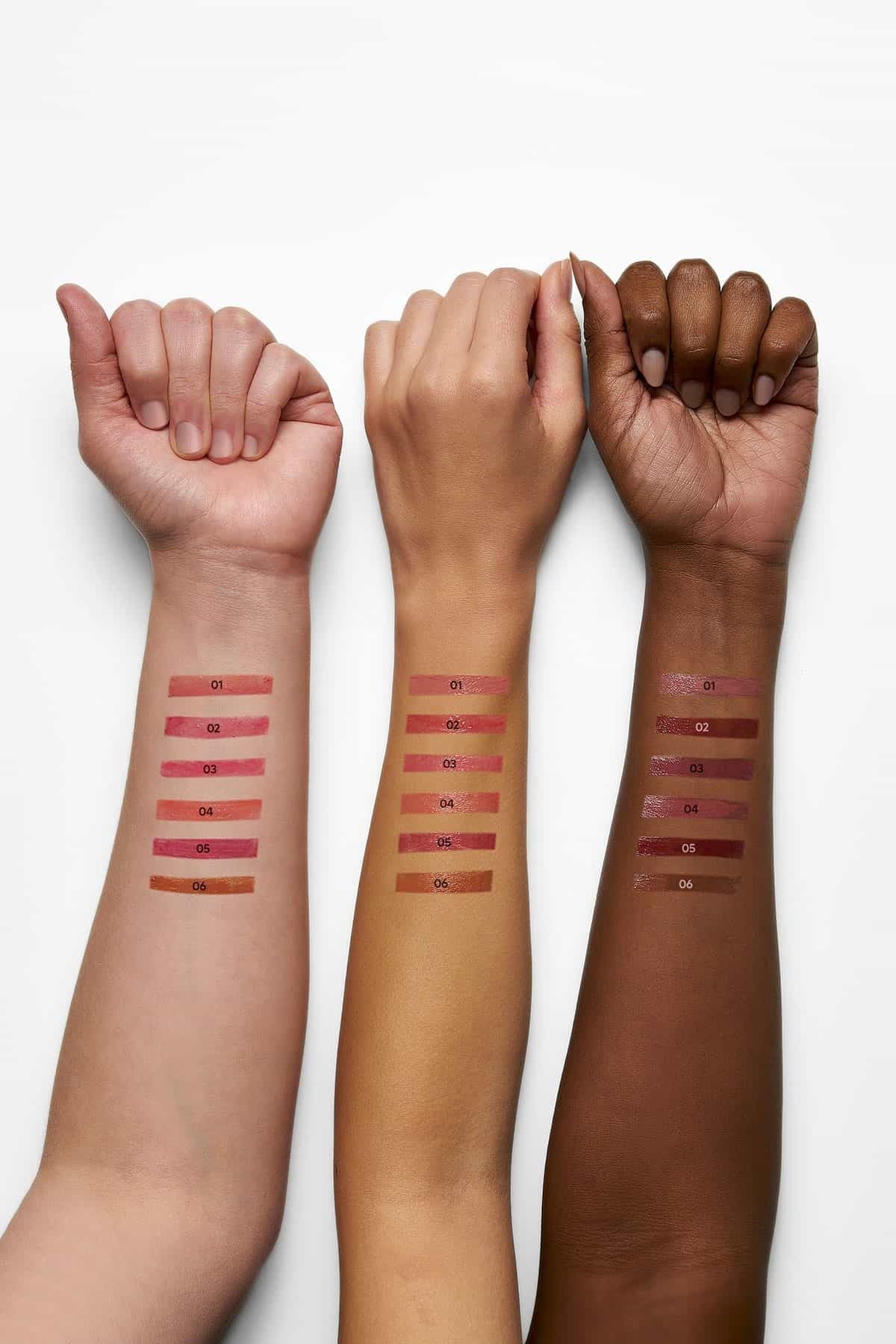 Golden Rose-Glow Kiss Tinted Lip Balm - 04 Peach Shake Colored Lip Moisturizer - 8691190440817 4