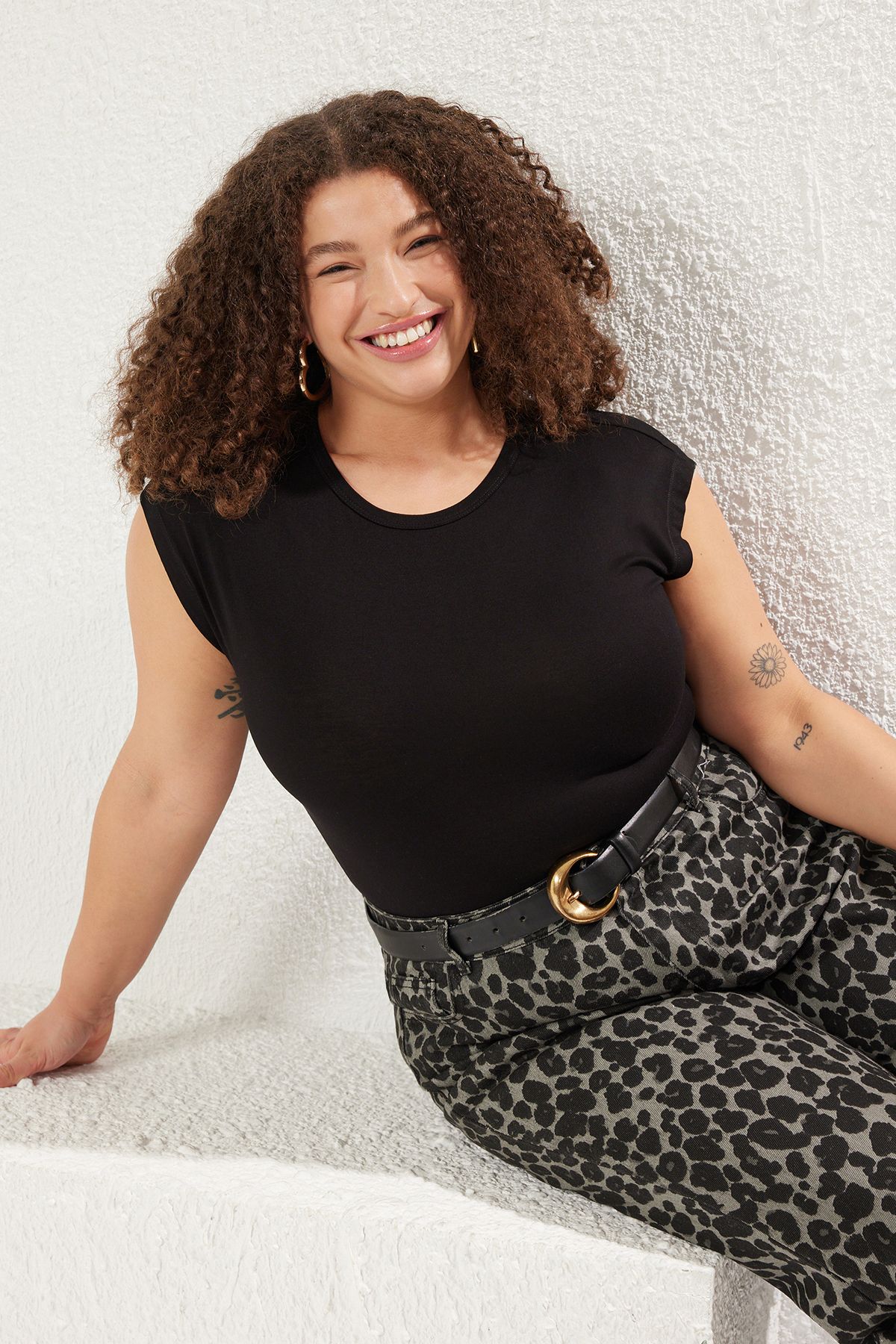 Trendyol Curve-Plus Size Black Knitted Blouse - Camisole, Body Sitting, Tbbss25Af00011 1
