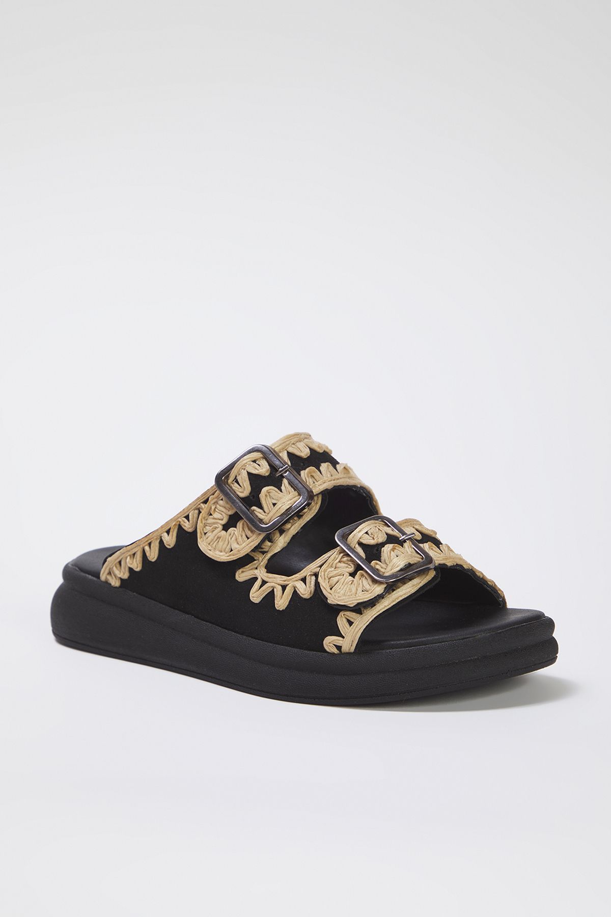 TRENDYOL SHOES Czarne Haftowane Antyczne Klamry Płaskie Damskie Kapcie Takss25te00005 Kobieta - 38