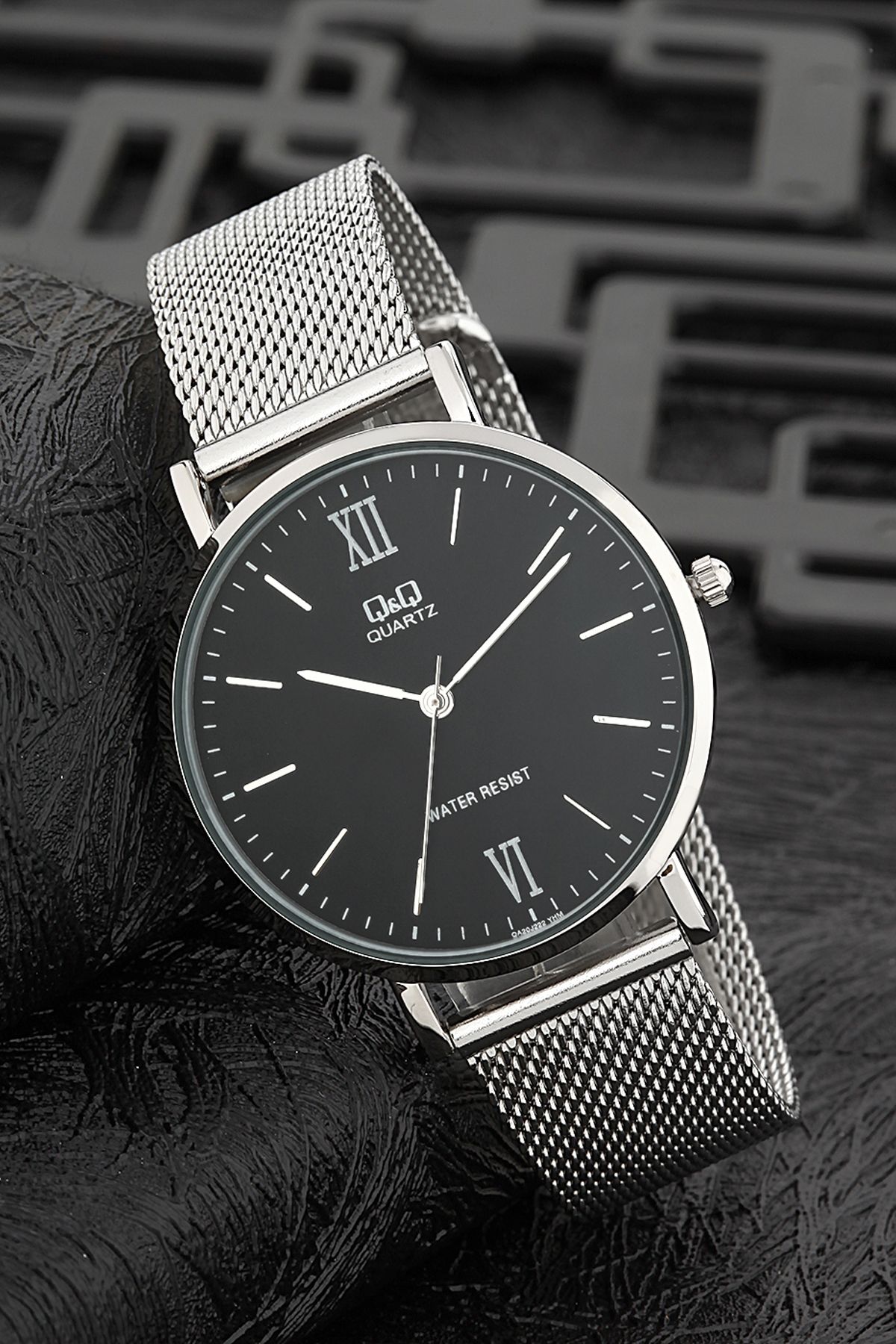 Q&Q-Men's Metallic Straw Cord Roman Numeral Detail Line Display Stylish Style Wristwatch 4