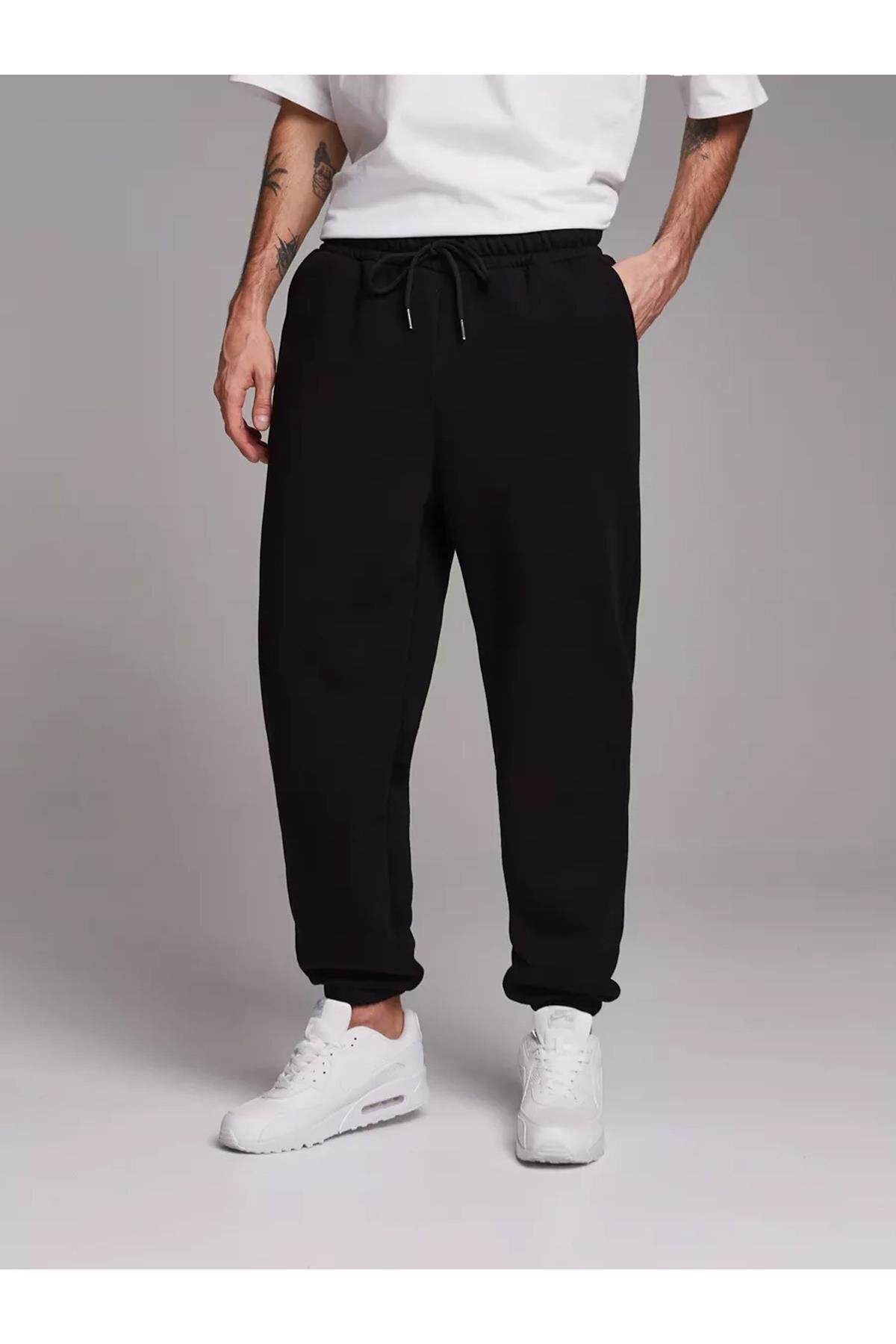 Unisex Sweatpants with Elastic Legs Black 2041