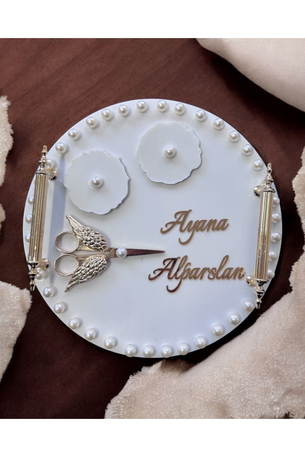 CyzHome-Heavenly Gold Promise Engagement Tray with White Pearls 3