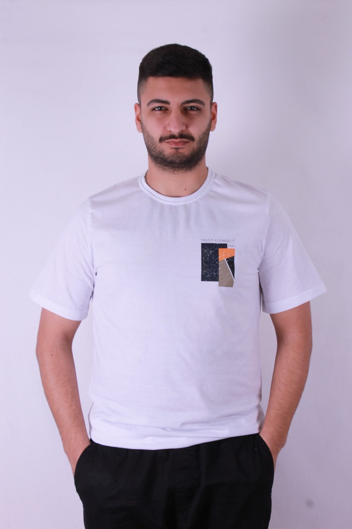 trender Trust - Yourself Baskı Beyaz Erkek T-Shirt